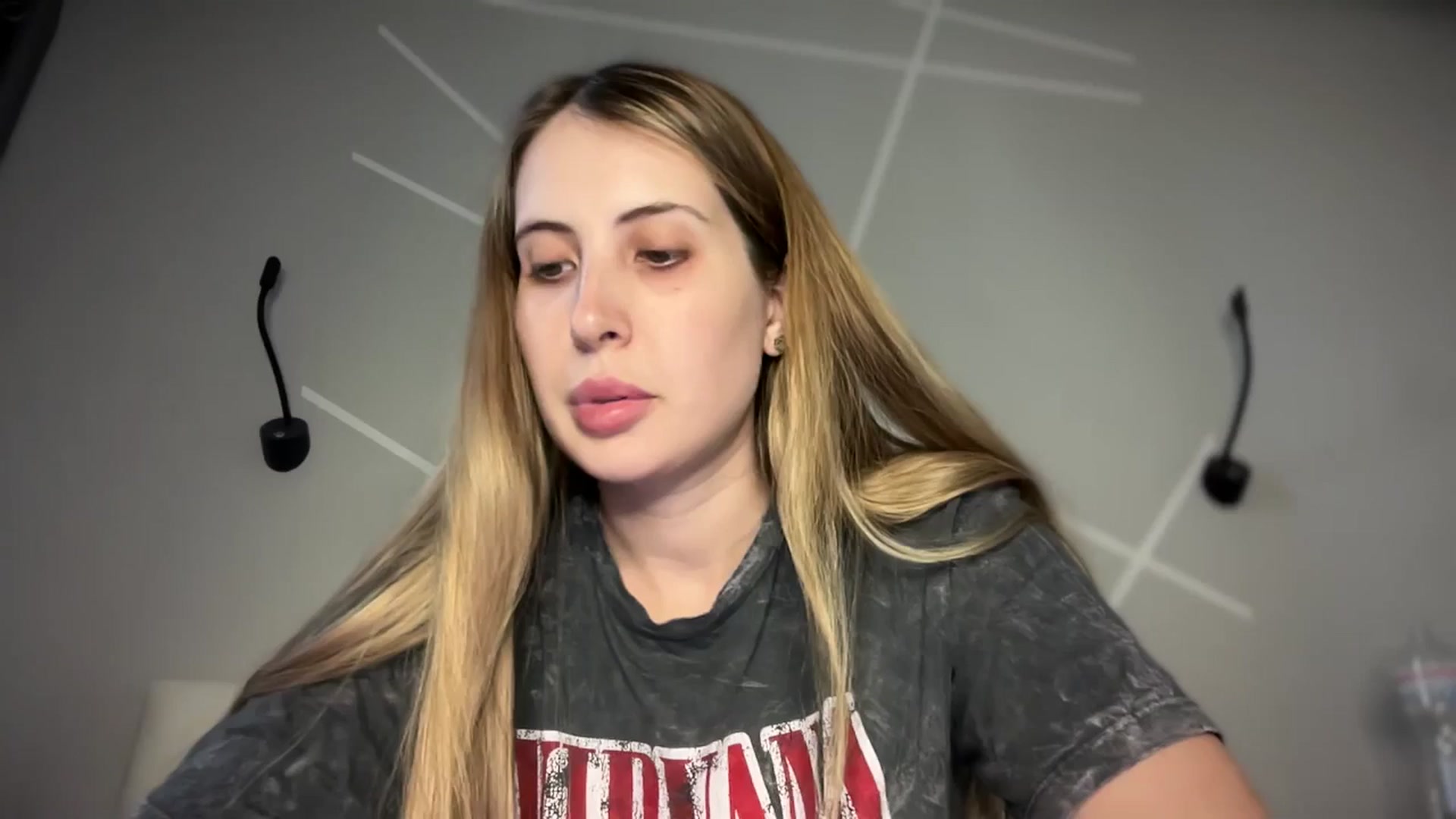 Gallery image thumbnail from MarryCox's myfreecams stream on, 06/16/2025, 14:19 image 1 of 20