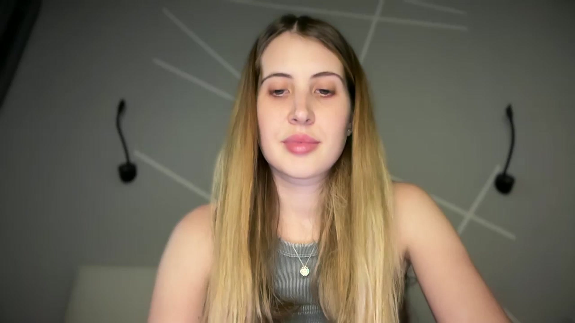 Gallery image thumbnail from MarryCox's myfreecams stream on, 06/24/2025, 12:46 image 11 of 20
