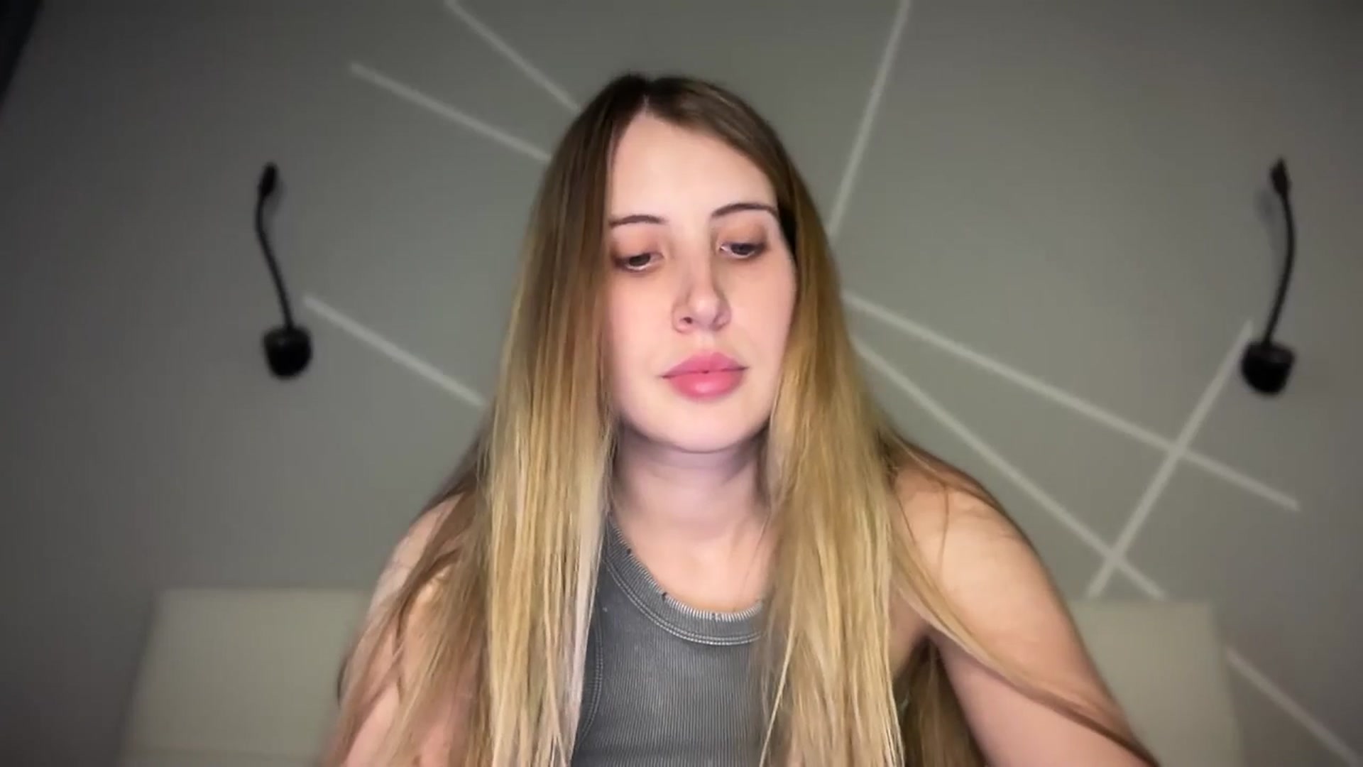 Gallery image thumbnail from MarryCox's myfreecams stream on, 06/24/2025, 13:52 image 11 of 20