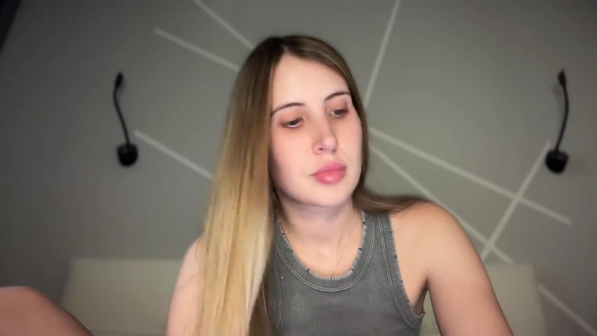 Gallery image thumbnail from MarryCox's myfreecams stream on, 06/24/2025, 13:52 image 18 of 20