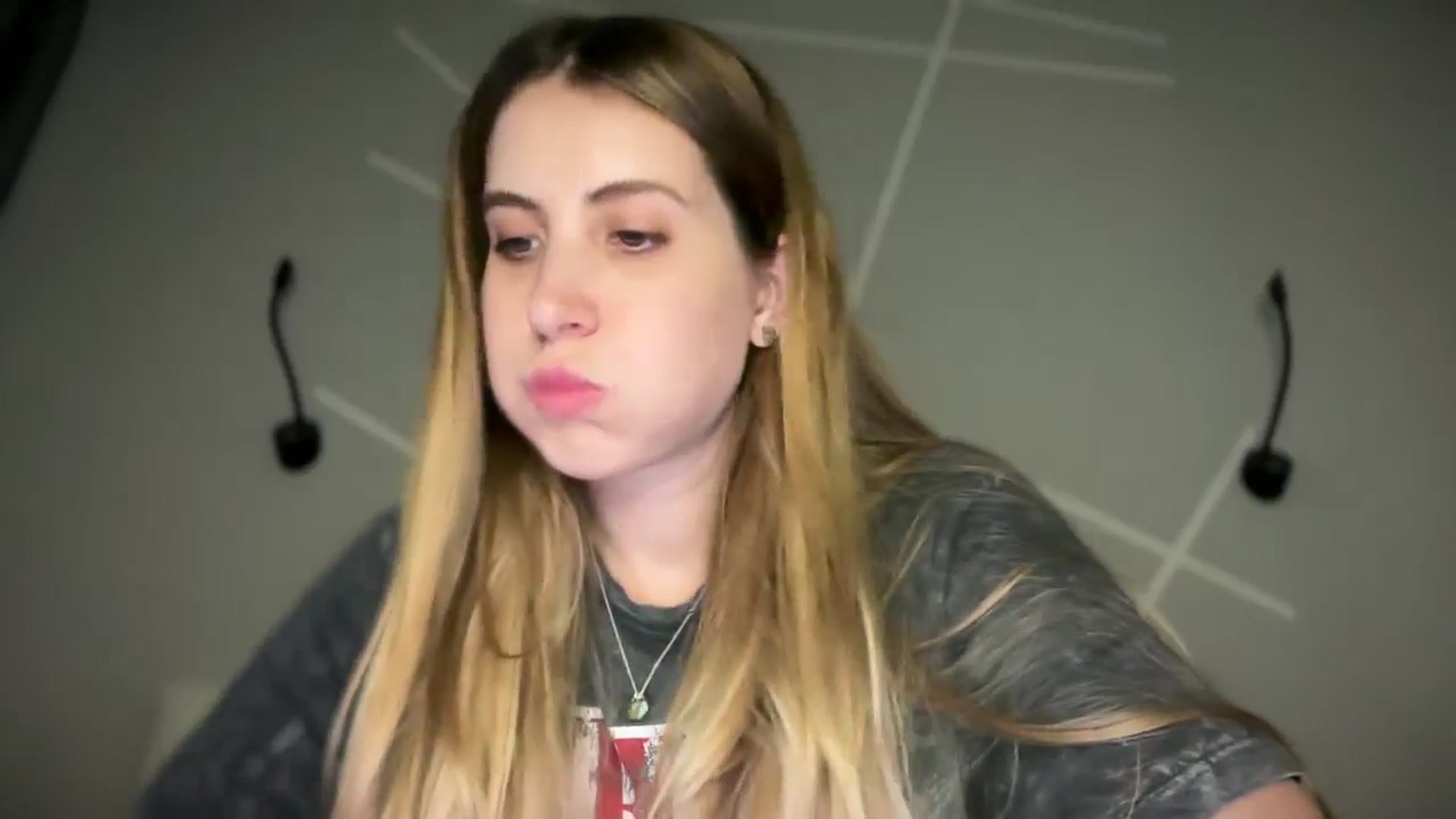 Gallery image thumbnail from MarryCox's myfreecams stream on, 07/01/2025, 12:32 image 19 of 20