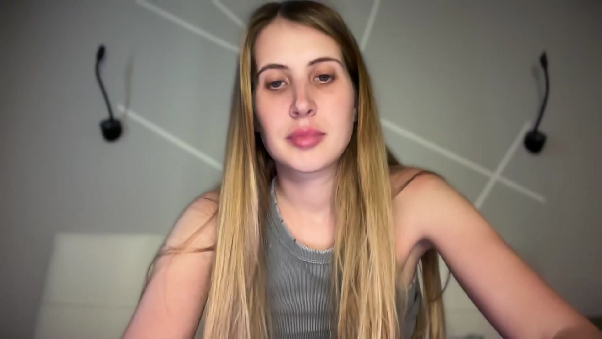 Gallery image thumbnail from MarryCox's myfreecams stream on, 07/07/2025, 13:59 image 19 of 20