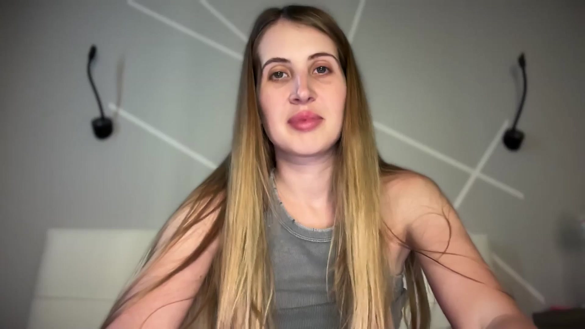 Gallery image thumbnail from MarryCox's myfreecams stream on, 07/07/2025, 13:59 image 10 of 20