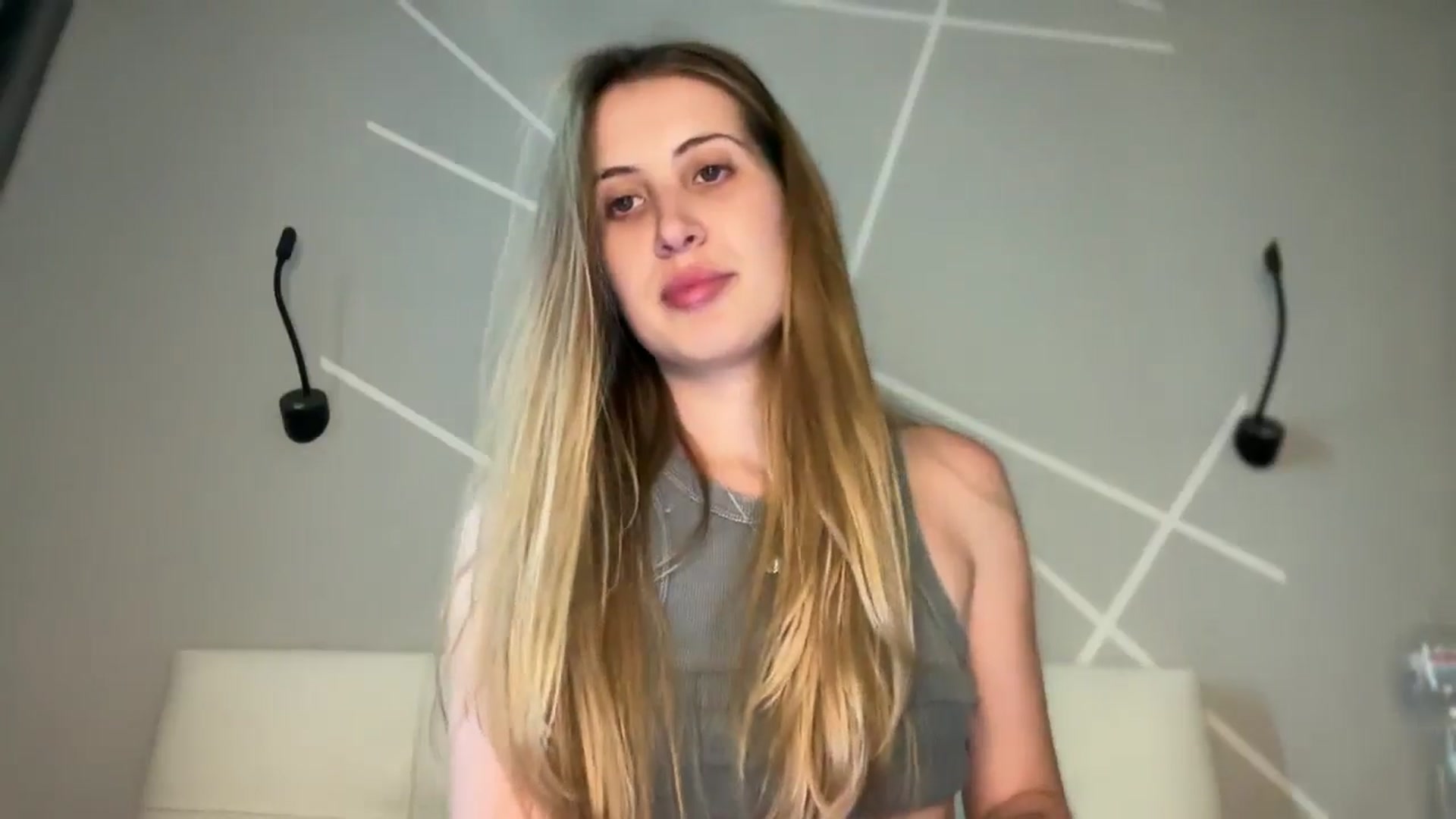 Gallery image thumbnail from MarryCox's myfreecams stream on, 07/08/2025, 13:57 image 4 of 20