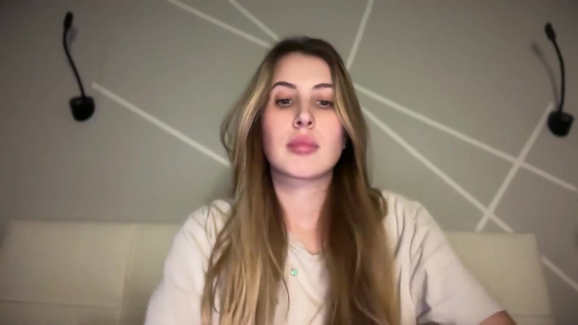Gallery image thumbnail from MarryCox's myfreecams stream on, 10/13/2025, 13:53 image 18 of 20