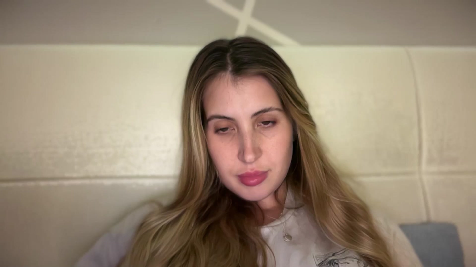 Gallery image thumbnail from MarryCox's myfreecams stream on, 10/15/2025, 14:09 image 9 of 20