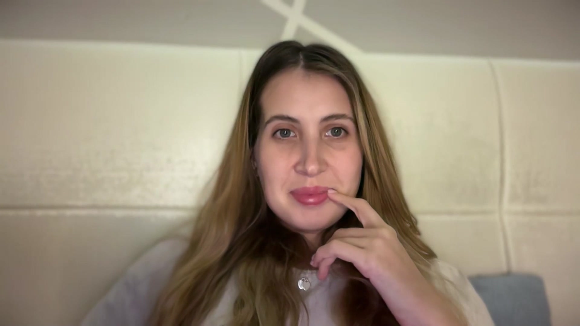Gallery image thumbnail from MarryCox's myfreecams stream on, 10/15/2025, 14:09 image 15 of 20