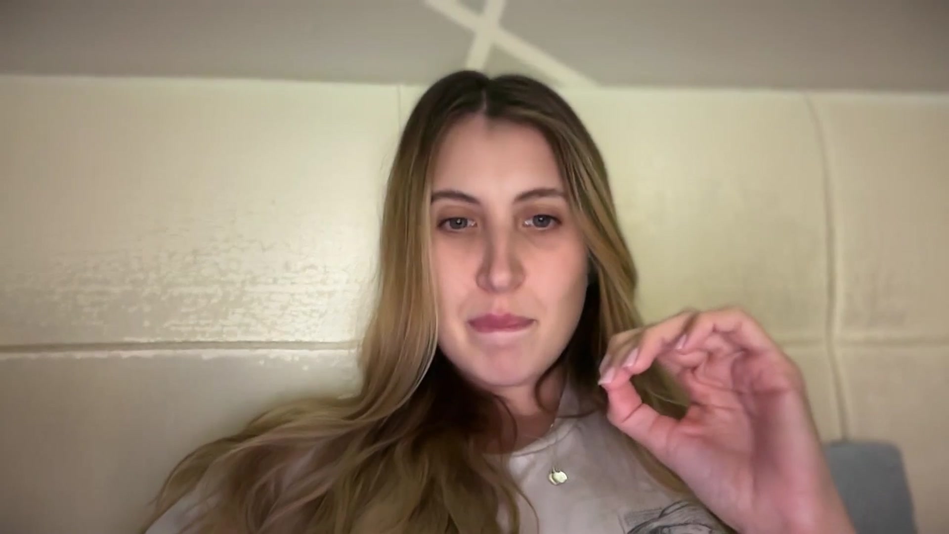 Gallery image thumbnail from MarryCox's myfreecams stream on, 10/15/2025, 14:09 image 10 of 20