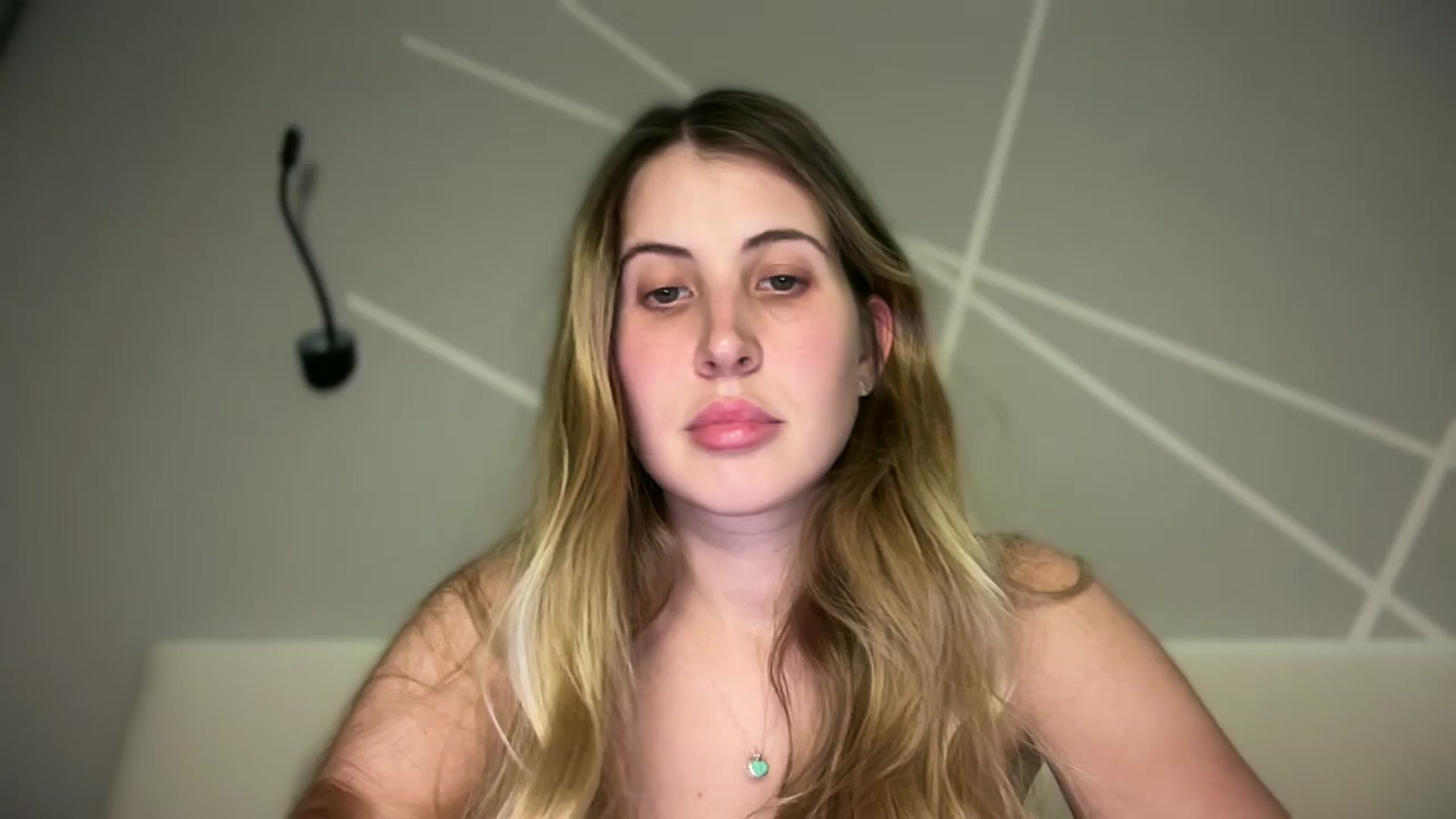 Gallery image thumbnail from MarryCox's myfreecams stream on, 10/27/2025, 15:28 image 16 of 20