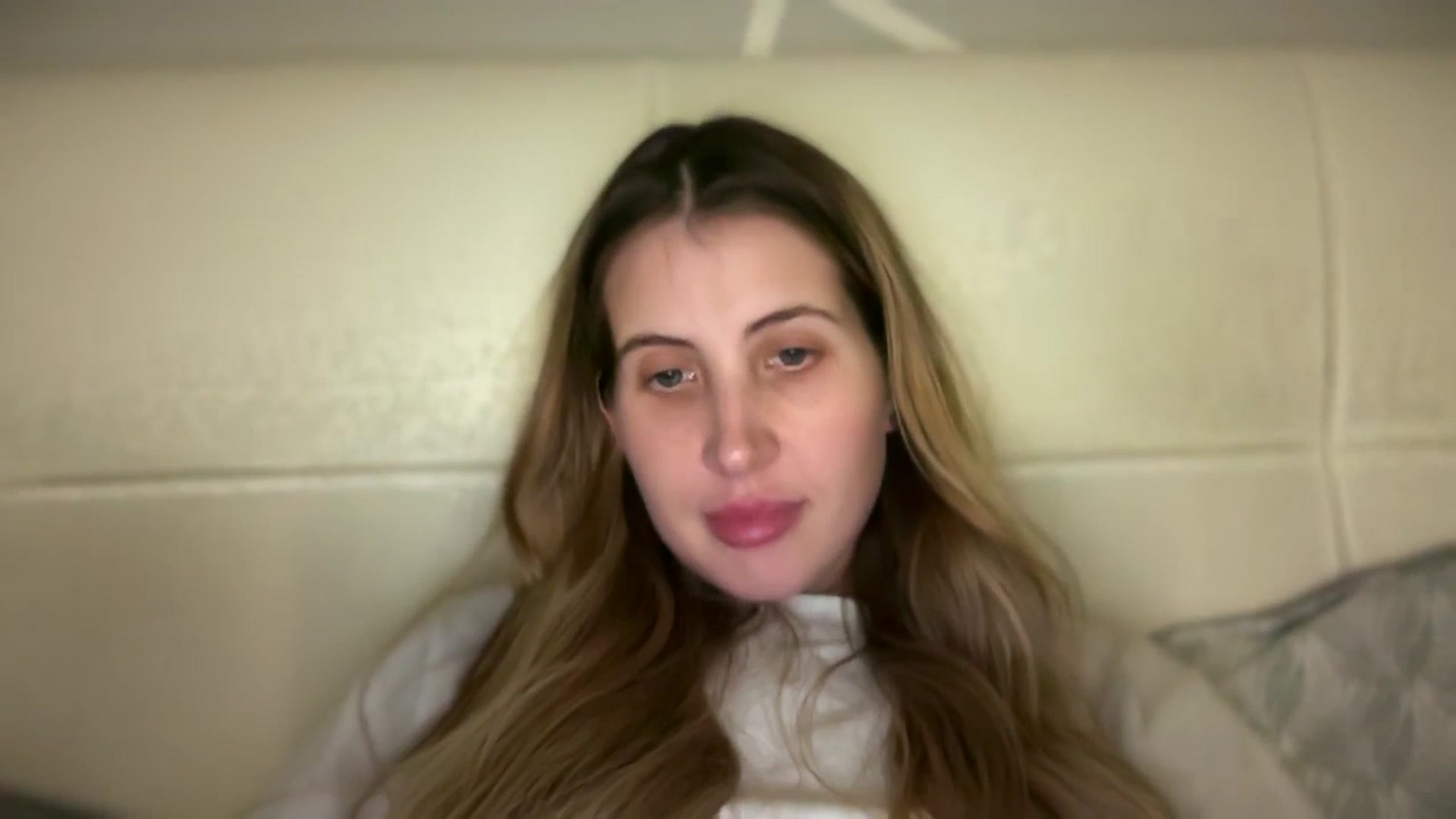 Gallery image thumbnail from MarryCox's myfreecams stream on, 10/29/2025, 14:46 image 13 of 20