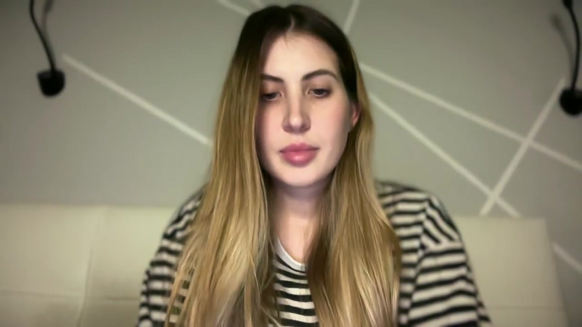 Gallery image thumbnail from MarryCox's myfreecams stream on, 10/31/2025, 15:05 image 19 of 20