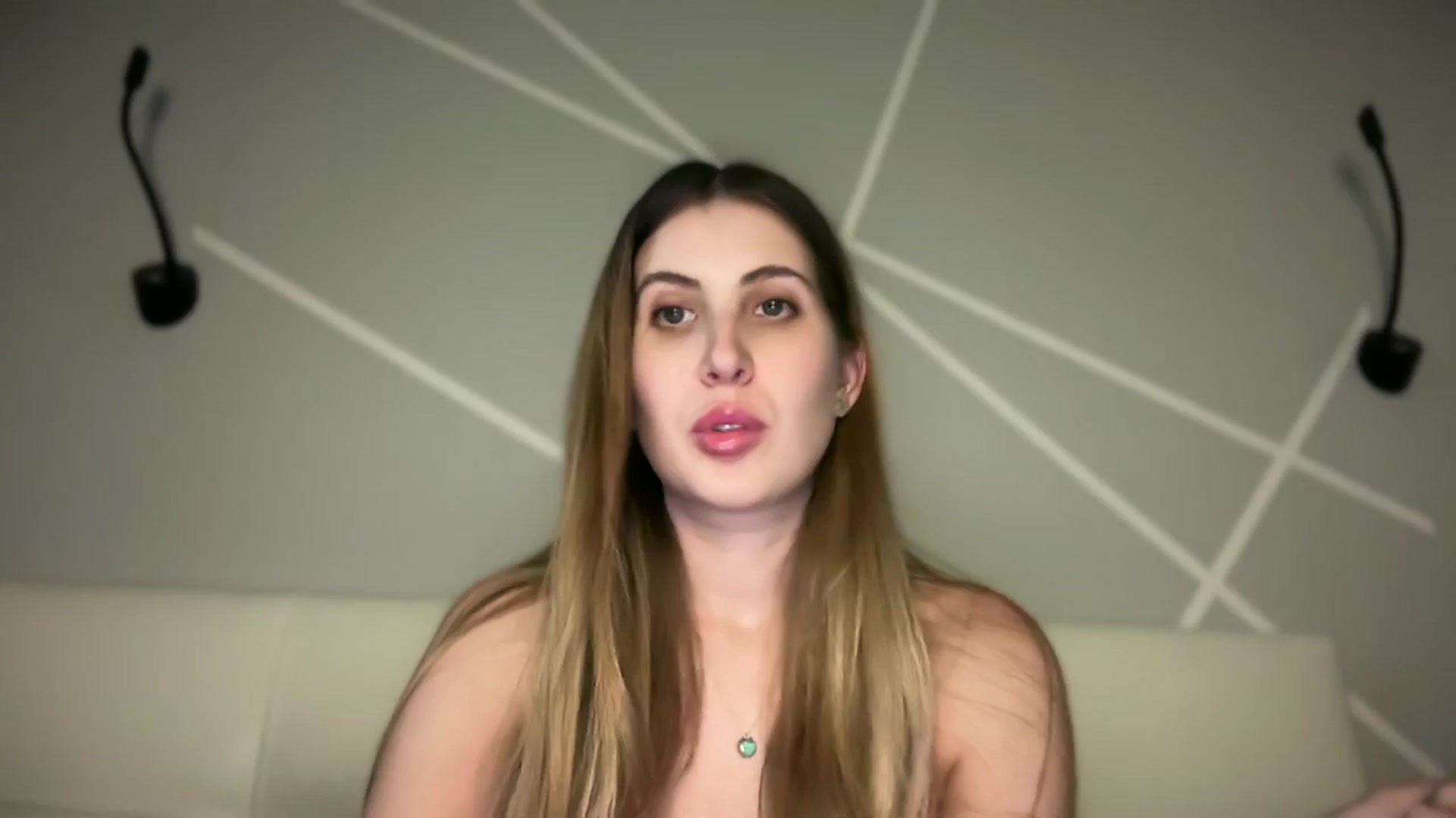 Gallery image thumbnail from MarryCox's myfreecams stream on, 11/03/2025, 14:04 image 18 of 20