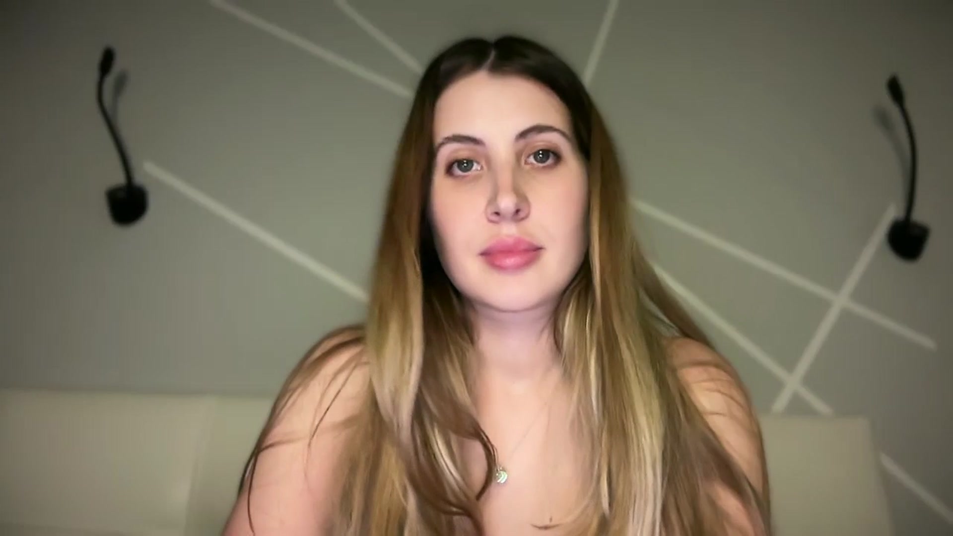 Gallery image thumbnail from MarryCox's myfreecams stream on, 11/03/2025, 14:57 image 7 of 20
