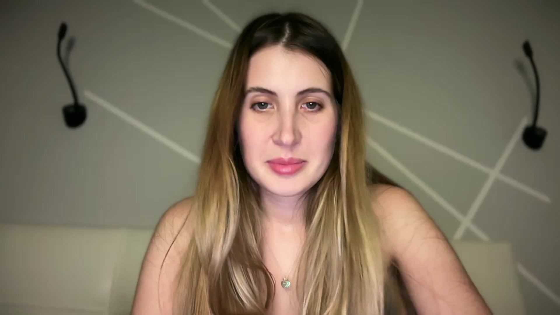 Gallery image thumbnail from MarryCox's myfreecams stream on, 11/03/2025, 14:57 image 10 of 20