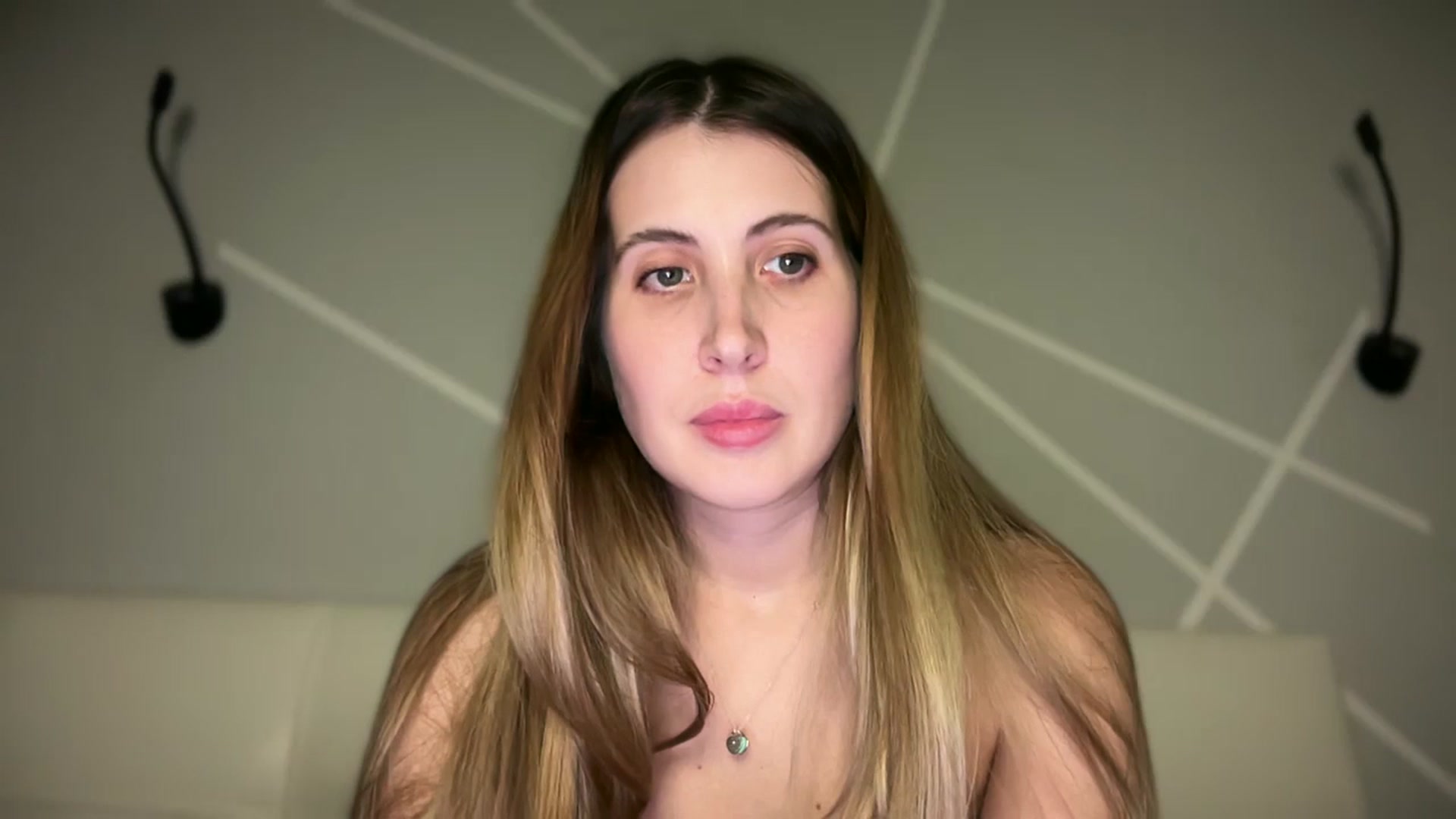 Gallery image thumbnail from MarryCox's myfreecams stream on, 11/03/2025, 14:57 image 2 of 20
