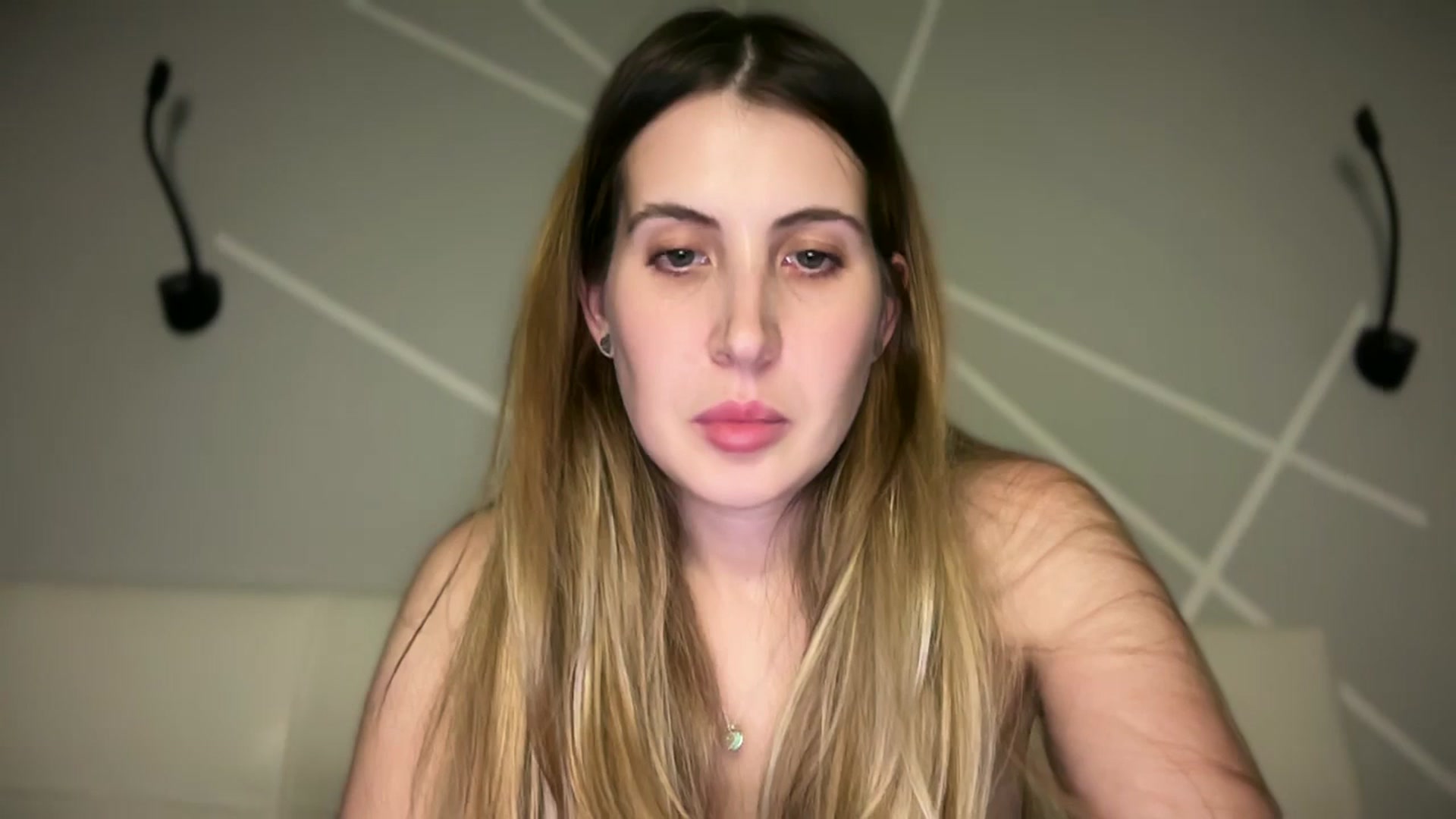 Gallery image thumbnail from MarryCox's myfreecams stream on, 11/03/2025, 14:57 image 15 of 20