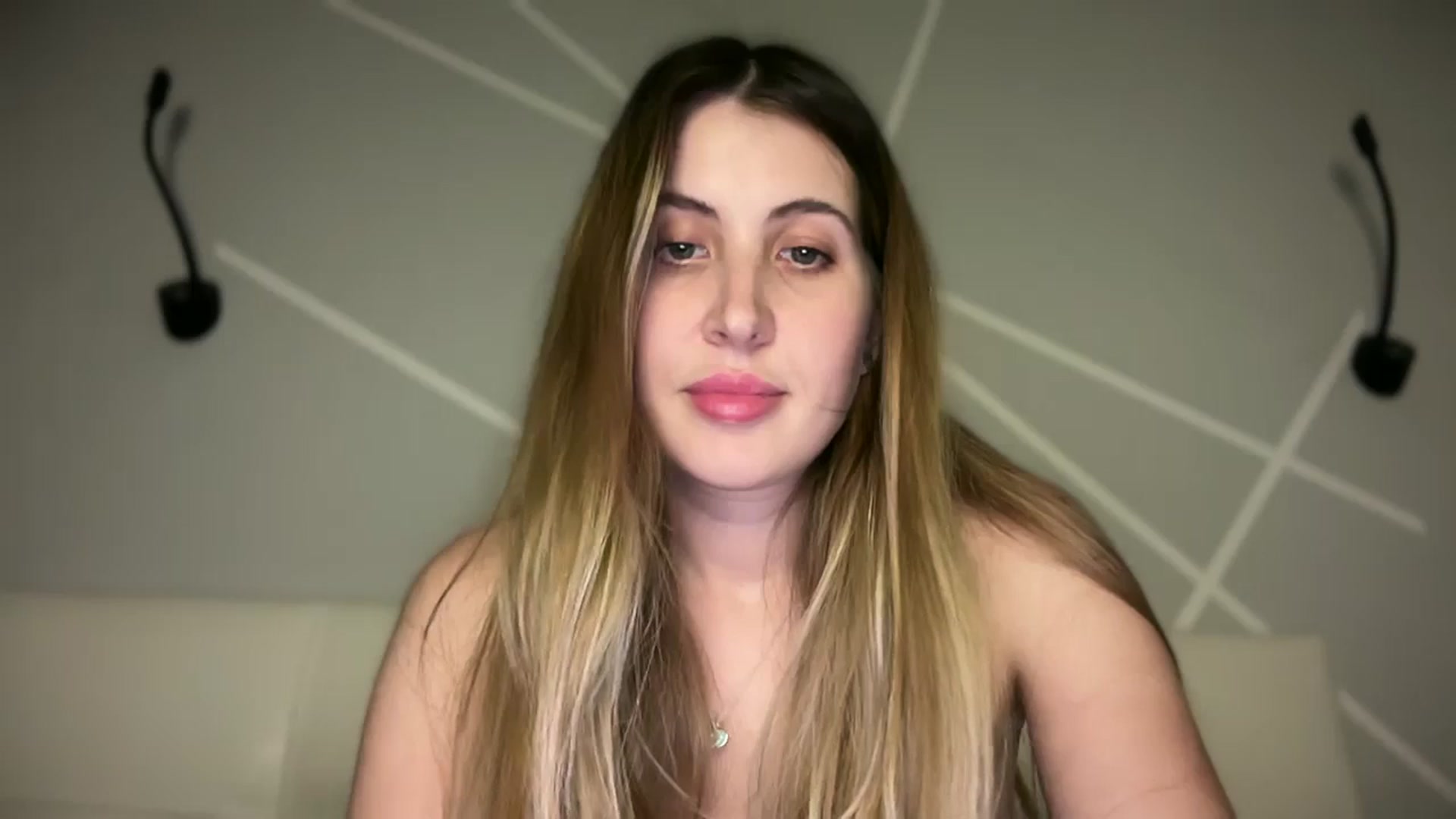 Gallery image thumbnail from MarryCox's myfreecams stream on, 11/03/2025, 14:57 image 12 of 20