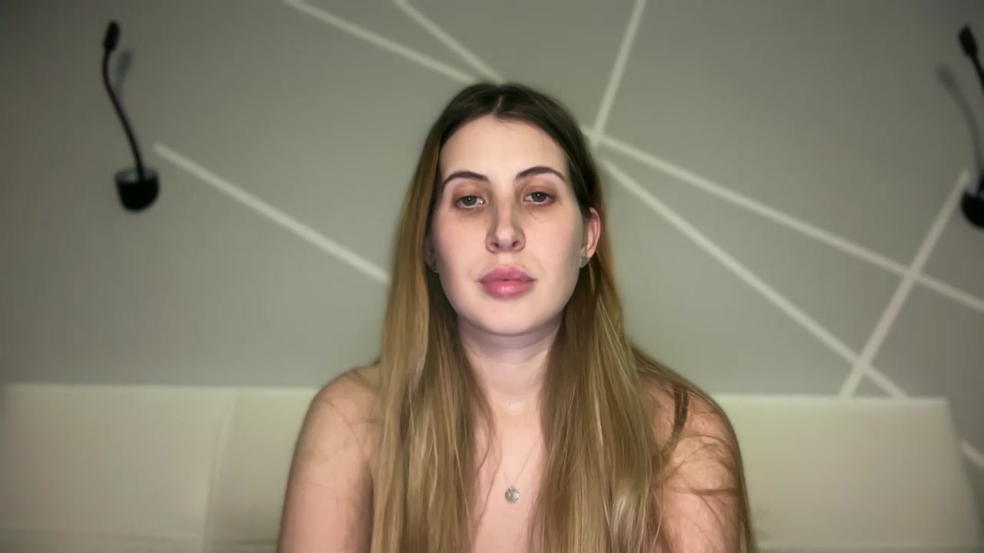 Gallery image thumbnail from MarryCox's myfreecams stream on, 11/04/2025, 14:26 image 14 of 20