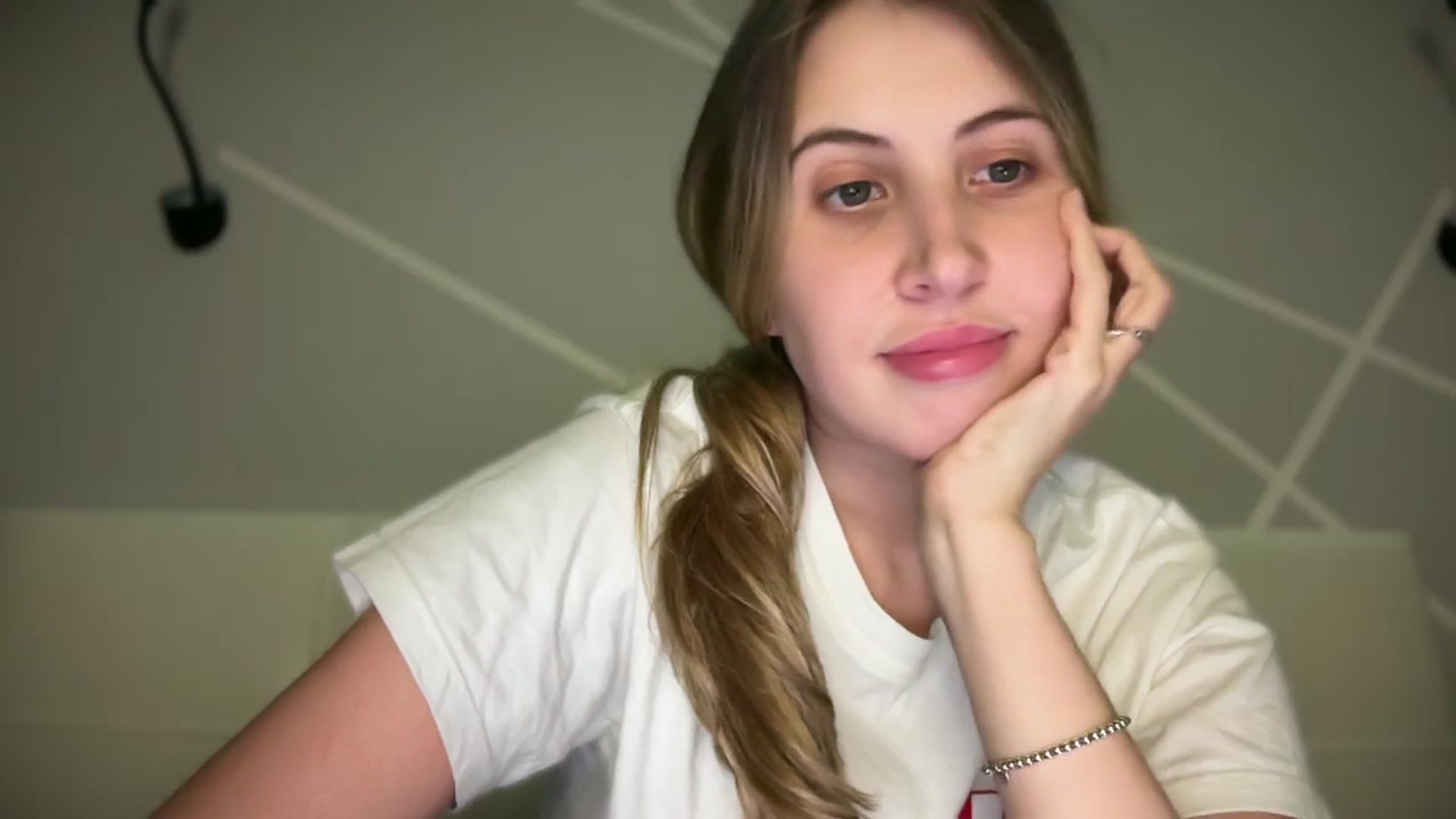 Gallery image thumbnail from MarryCox's myfreecams stream on, 11/05/2025, 15:12 image 10 of 20