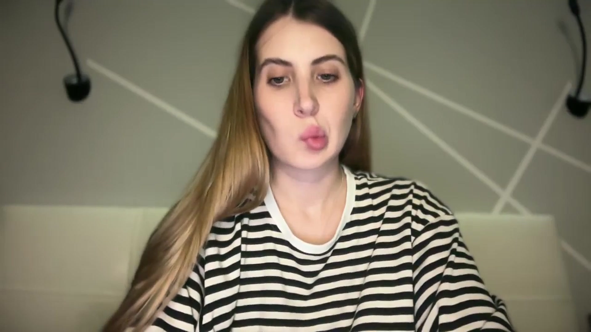 Gallery image thumbnail from MarryCox's myfreecams stream on, 11/12/2025, 14:12 image 2 of 20