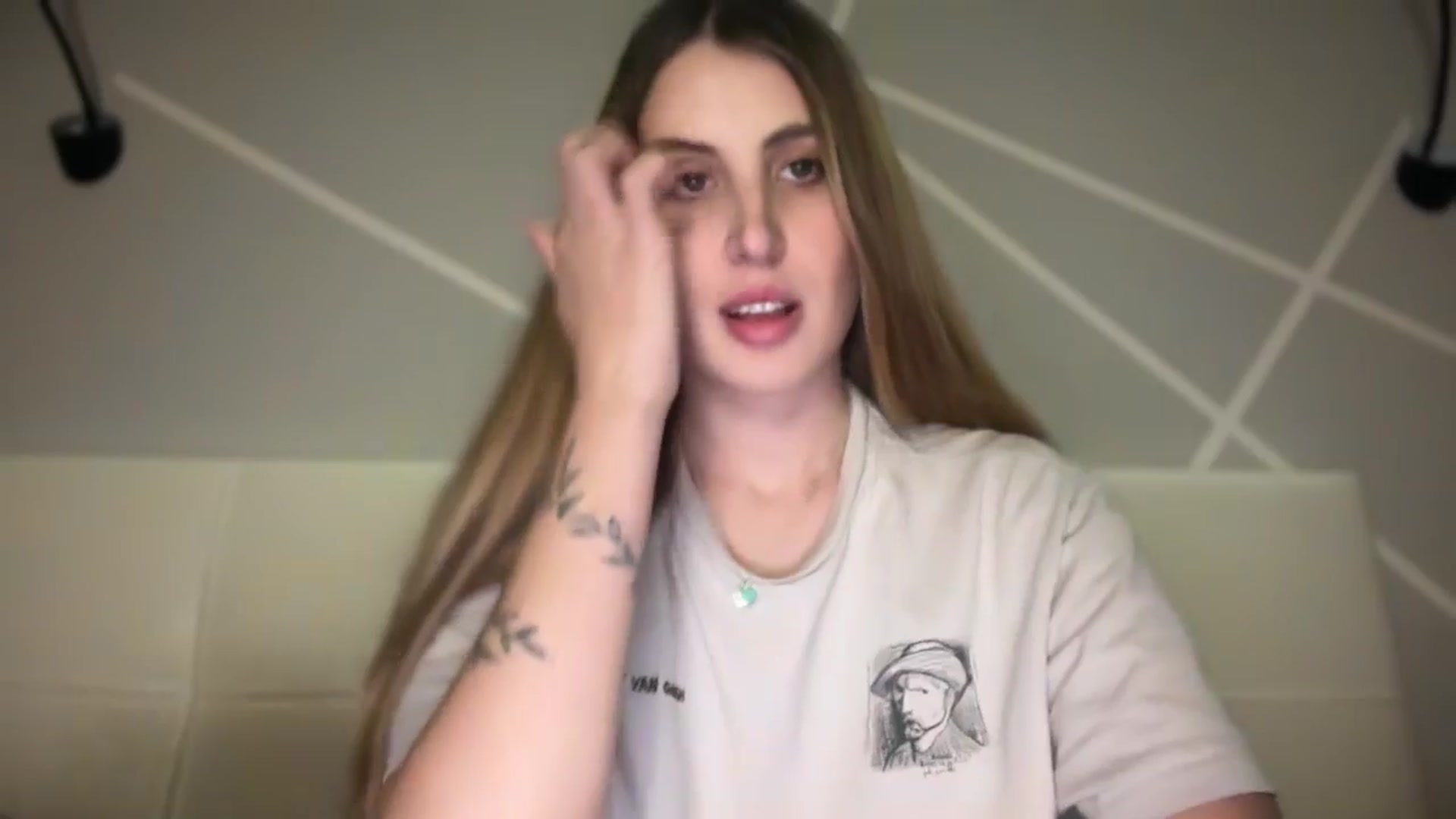 Gallery image thumbnail from MarryCox's myfreecams stream on, 11/19/2025, 14:34 image 12 of 20
