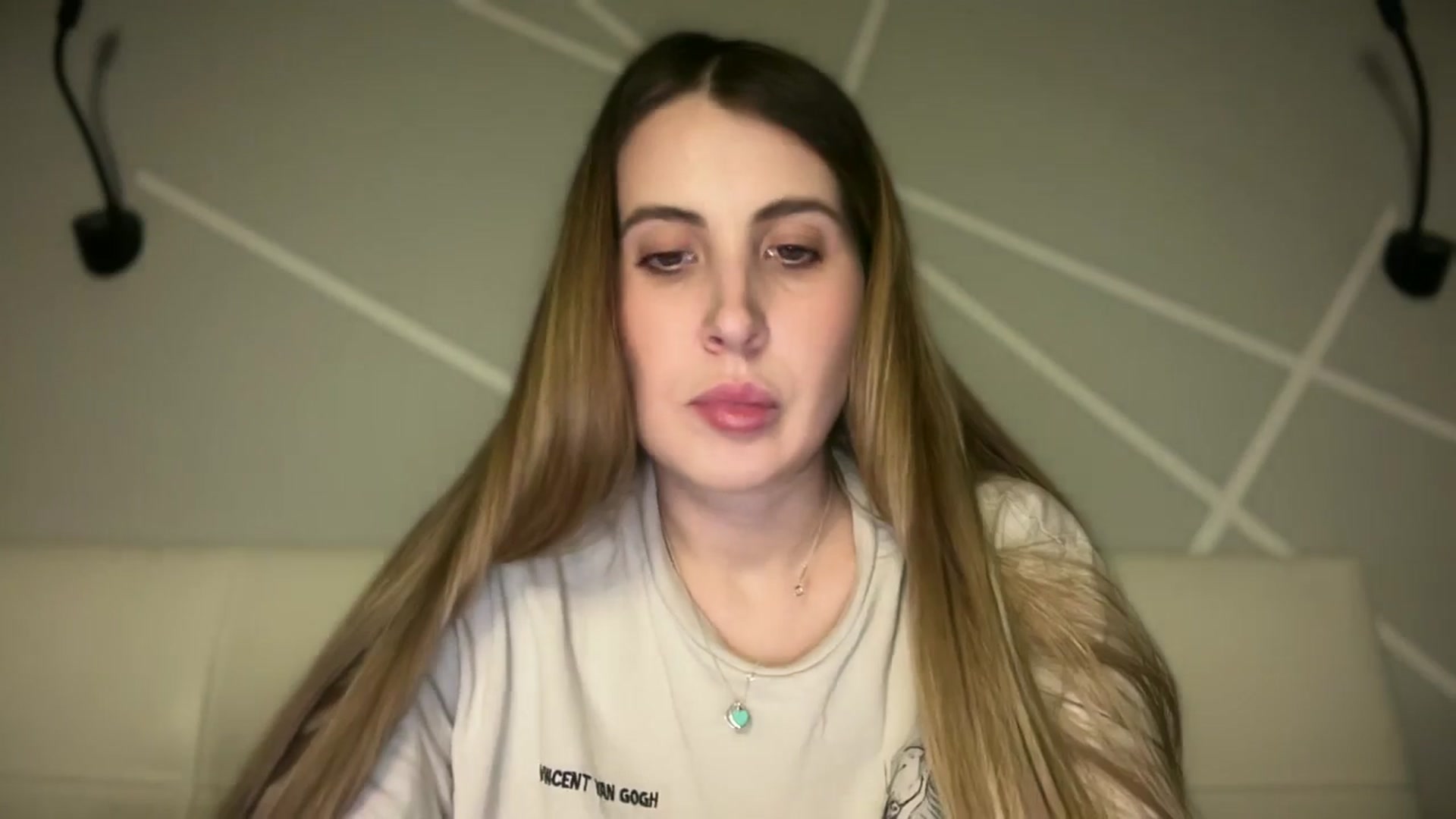 Gallery image thumbnail from MarryCox's myfreecams stream on, 11/19/2025, 15:07 image 4 of 20
