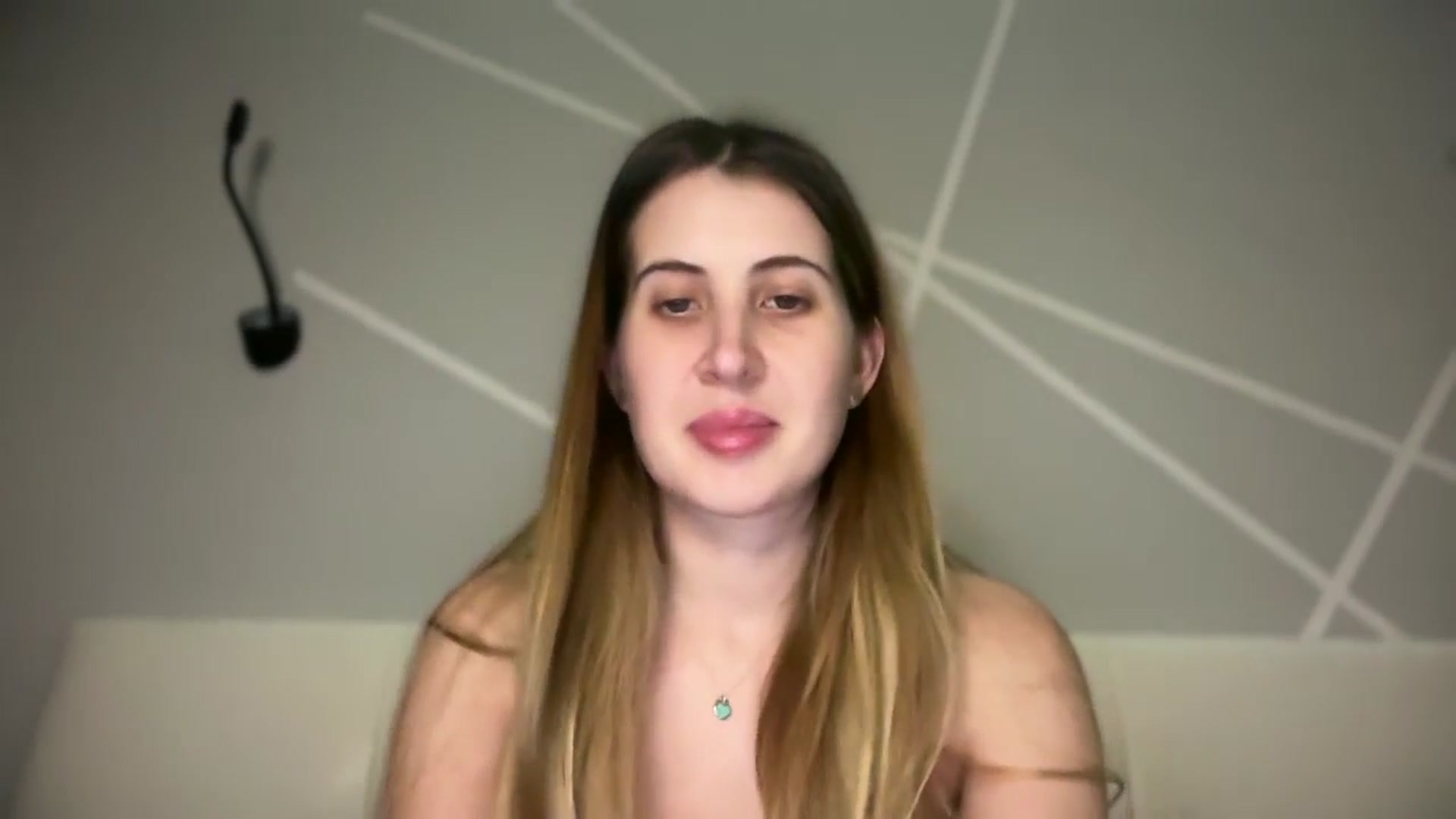 Gallery image thumbnail from MarryCox's myfreecams stream on, 11/25/2025, 14:37 image 15 of 20