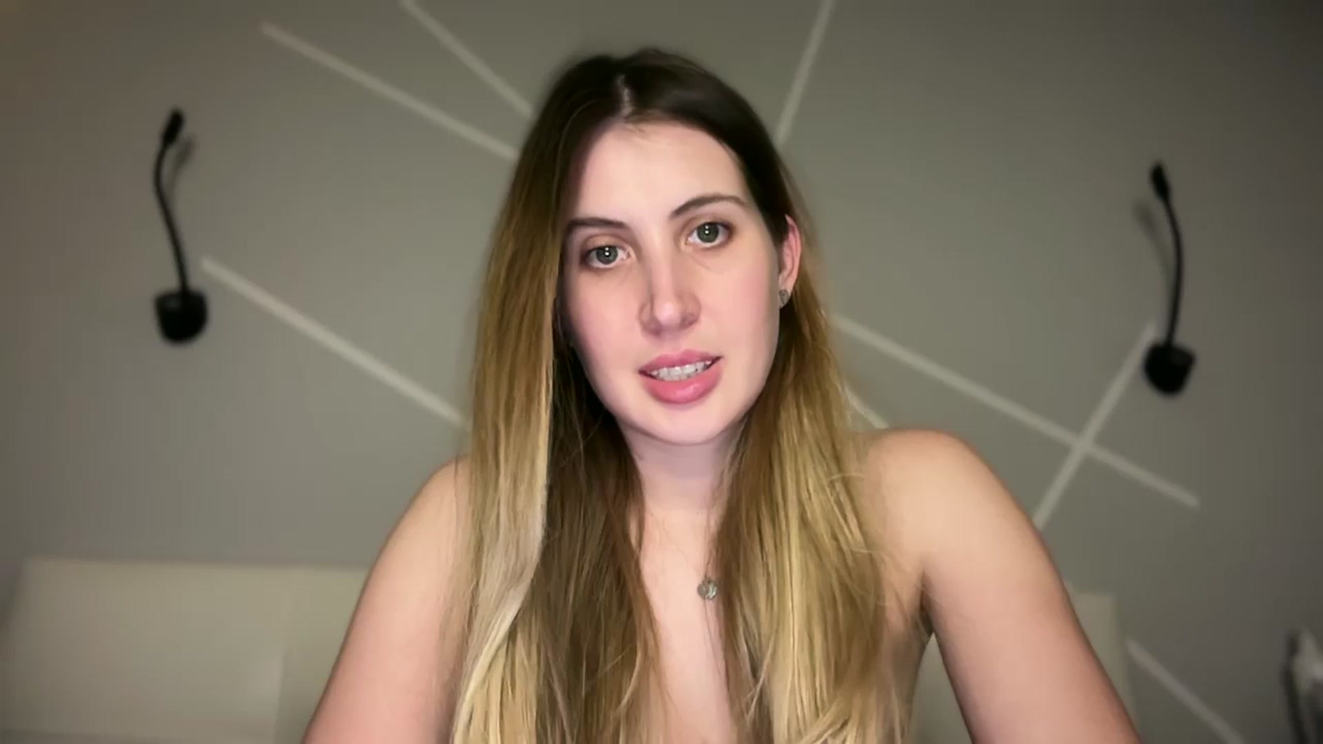 Gallery image thumbnail from MarryCox's myfreecams stream on, 01/05/2026, 14:43 image 15 of 20