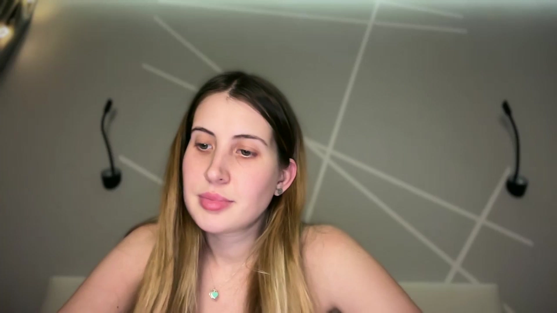 Gallery image thumbnail from MarryCox's myfreecams stream on, 01/06/2026, 14:27 image 8 of 20