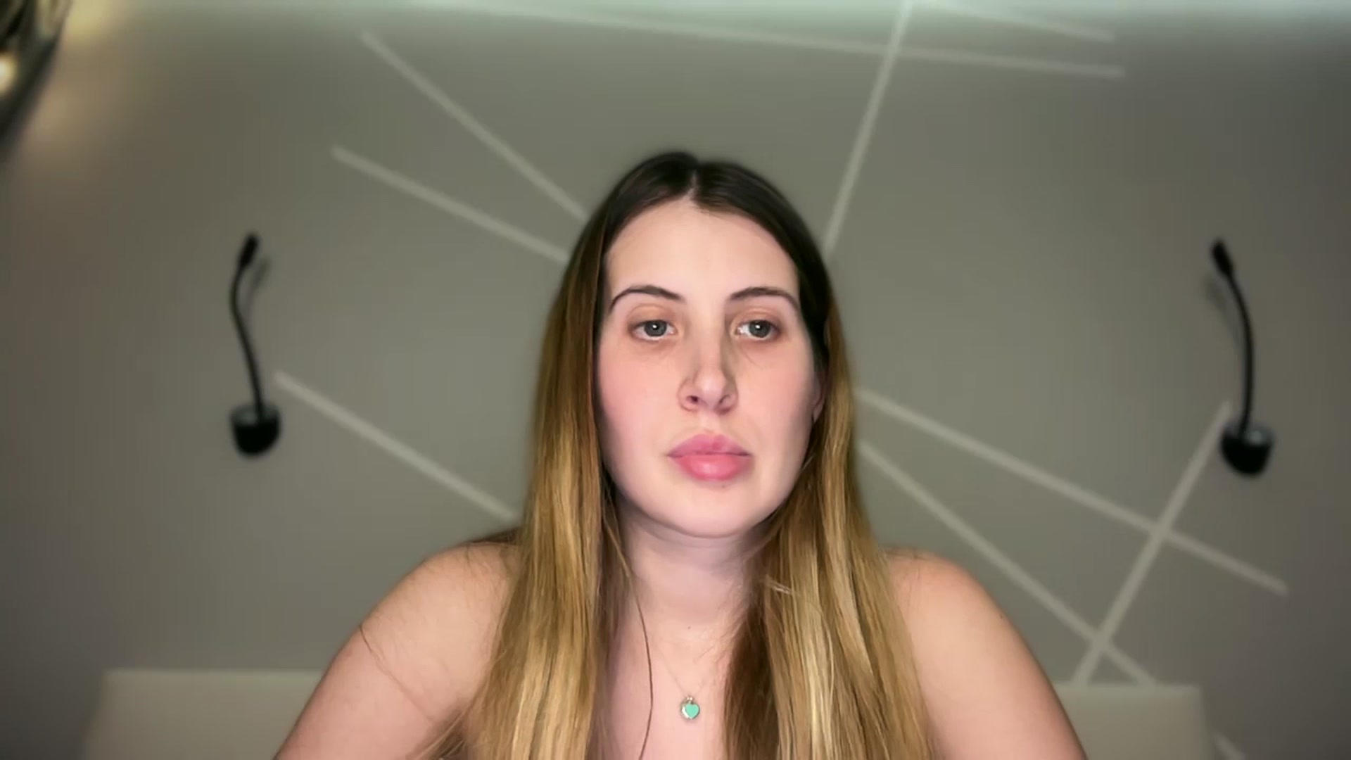 Gallery image thumbnail from MarryCox's myfreecams stream on, 01/06/2026, 14:27 image 17 of 20