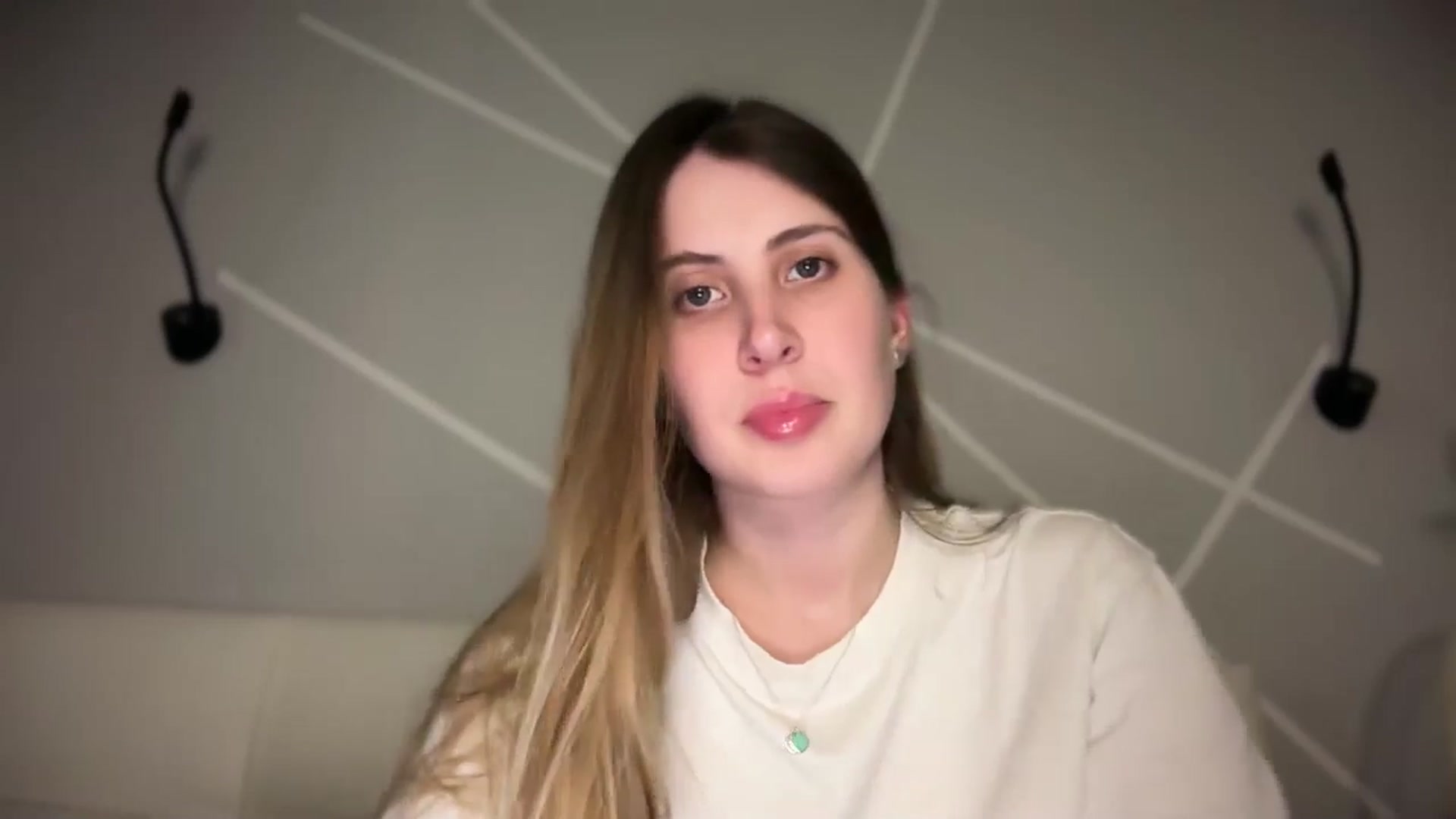 Gallery image thumbnail from MarryCox's myfreecams stream on, 03/17/2026, 14:54 image 8 of 20
