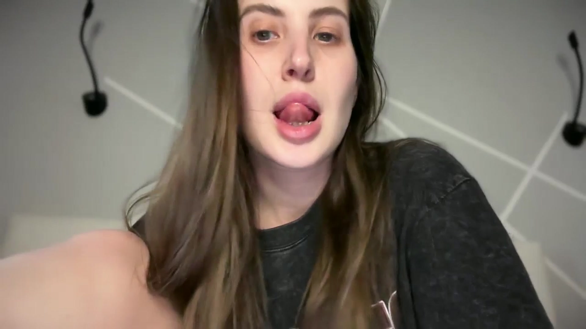 Gallery image thumbnail from MarryCox's myfreecams stream on, 03/26/2026, 15:06 image 8 of 20