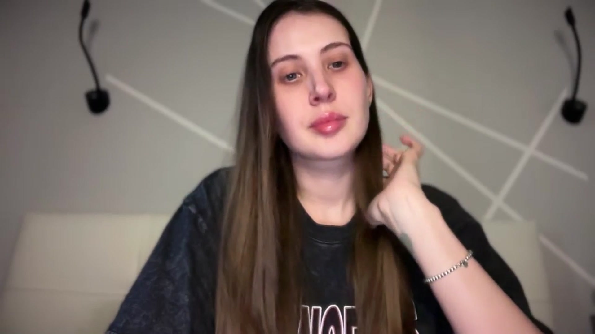 Gallery image thumbnail from MarryCox's myfreecams stream on, 03/27/2026, 15:28 image 7 of 20