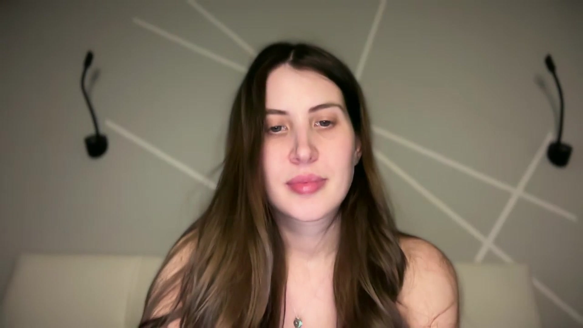 Gallery image thumbnail from MarryCox's myfreecams stream on, 03/30/2026, 14:06 image 17 of 20