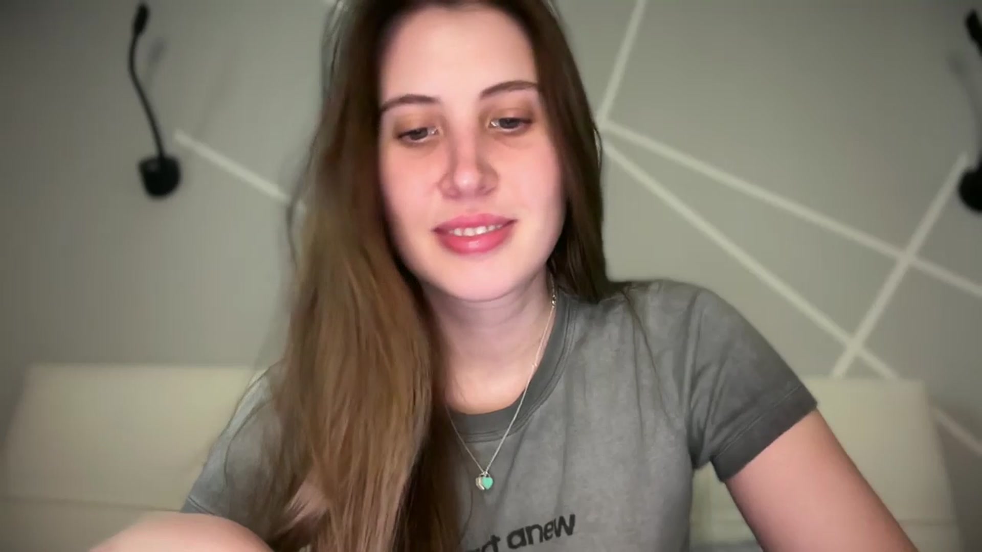 Gallery image thumbnail from MarryCox's myfreecams stream on, 04/15/2026, 14:02 image 13 of 20