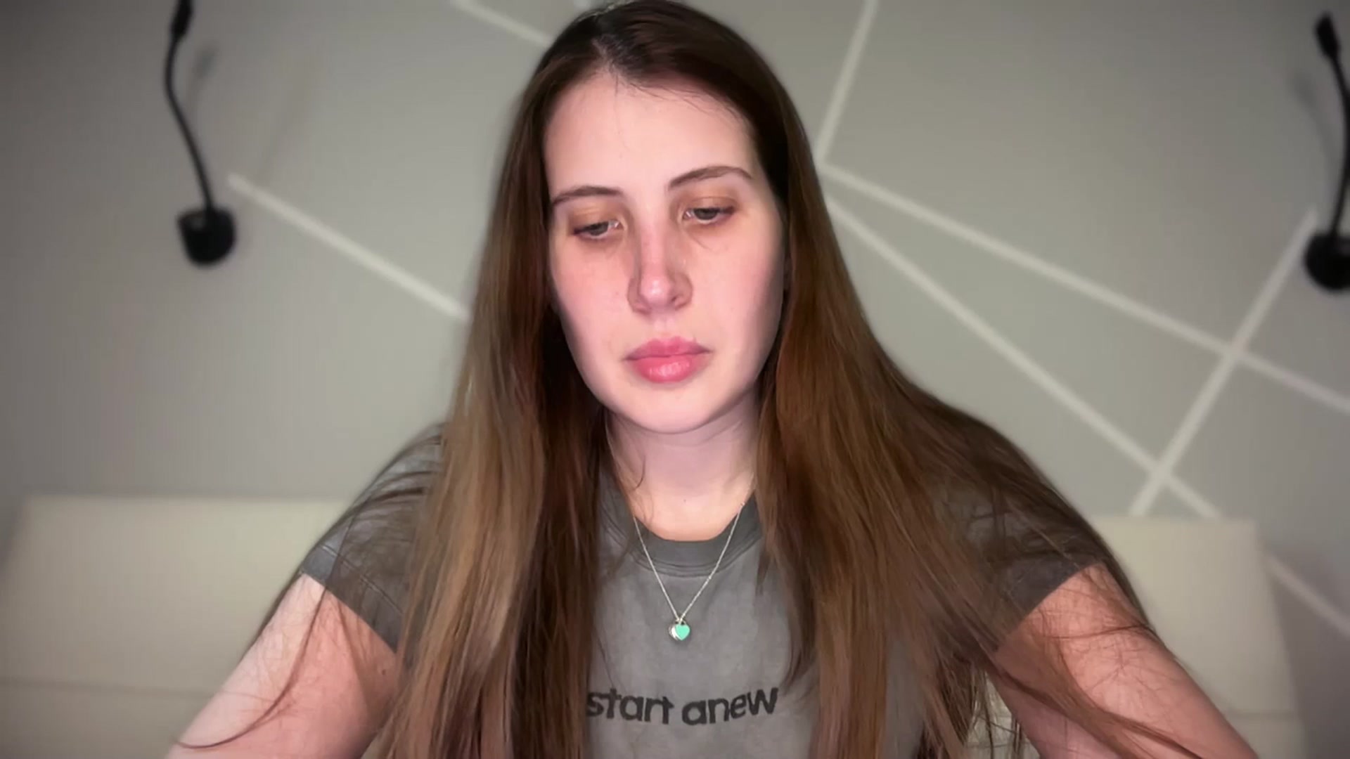 Gallery image thumbnail from MarryCox's myfreecams stream on, 04/15/2026, 14:02 image 18 of 20