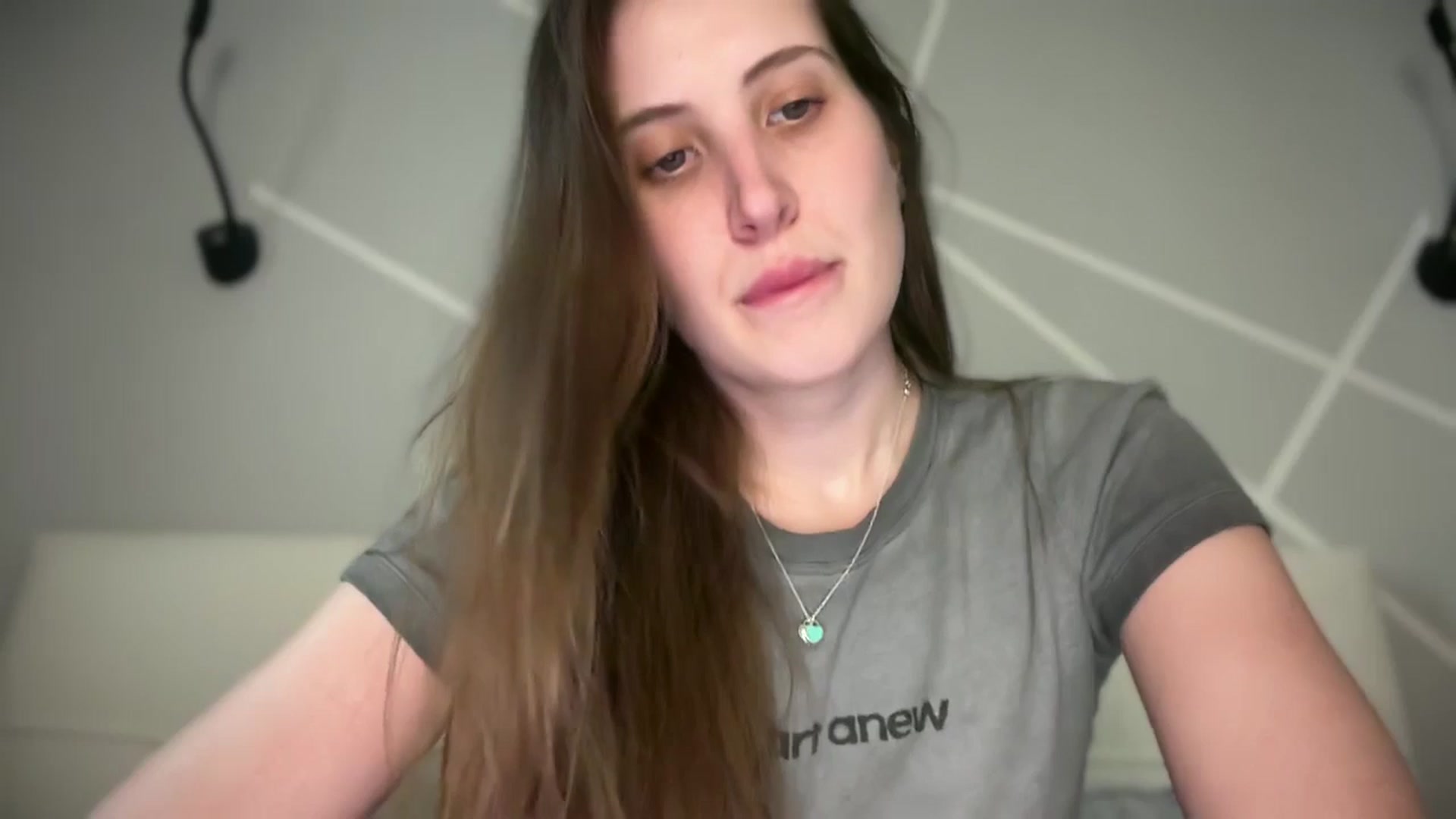 Gallery image thumbnail from MarryCox's myfreecams stream on, 04/15/2026, 14:02 image 12 of 20