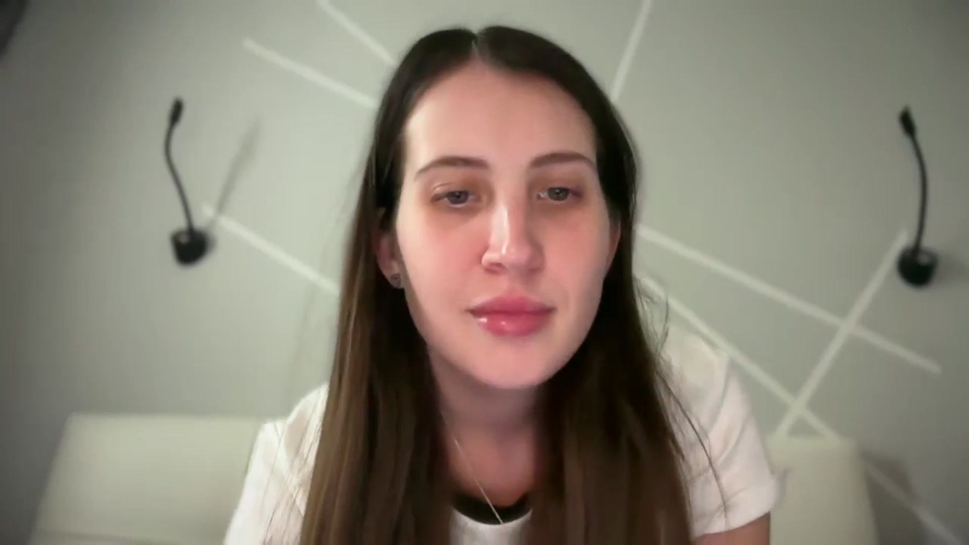 Gallery image thumbnail from MarryCox's myfreecams stream on, 04/28/2026, 13:04 image 12 of 20