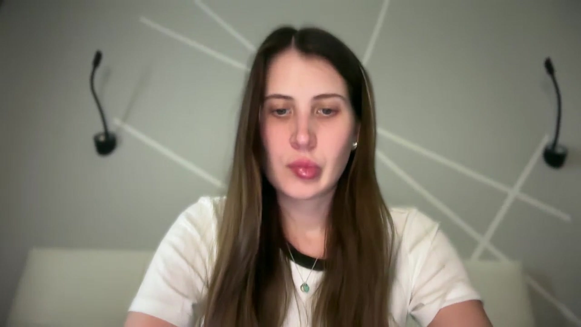 Gallery image thumbnail from MarryCox's myfreecams stream on, 04/28/2026, 13:04 image 5 of 20