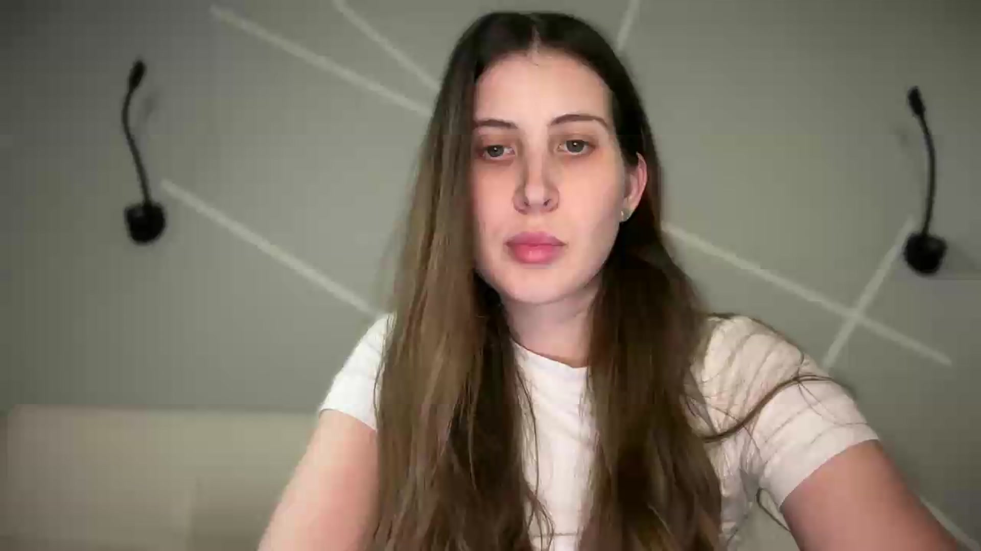 Gallery image thumbnail from MarryCox's myfreecams stream on, 05/18/2026, 14:07 image 13 of 20