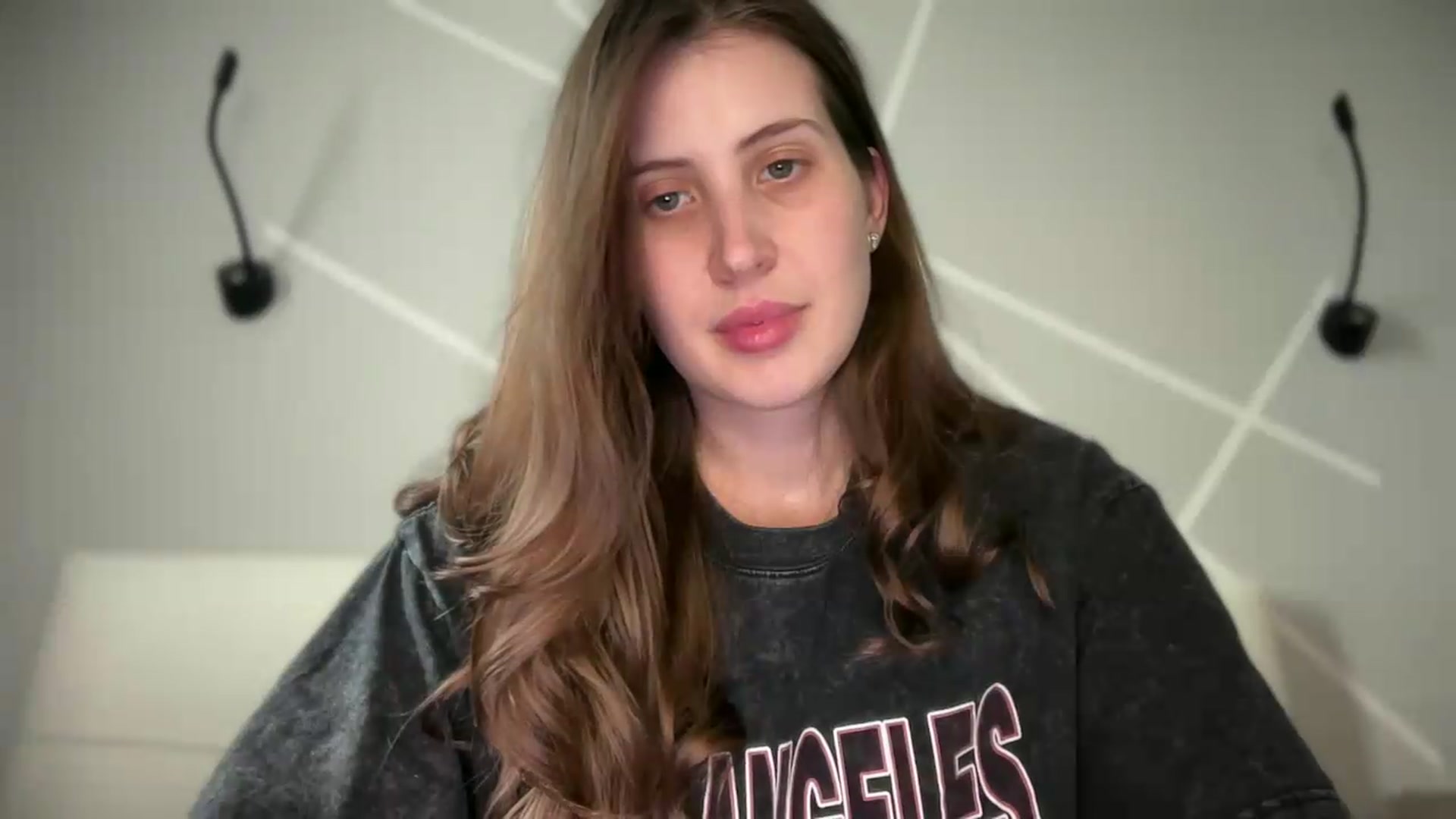 Gallery image thumbnail from MarryCox's myfreecams stream on, 05/25/2026, 13:34 image 11 of 20