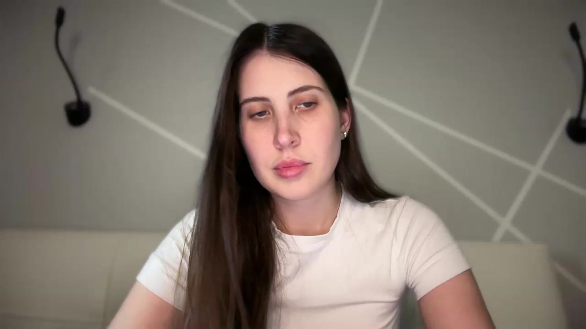 Gallery image thumbnail from MarryCox's myfreecams stream on, 06/02/2026, 13:20 image 2 of 20