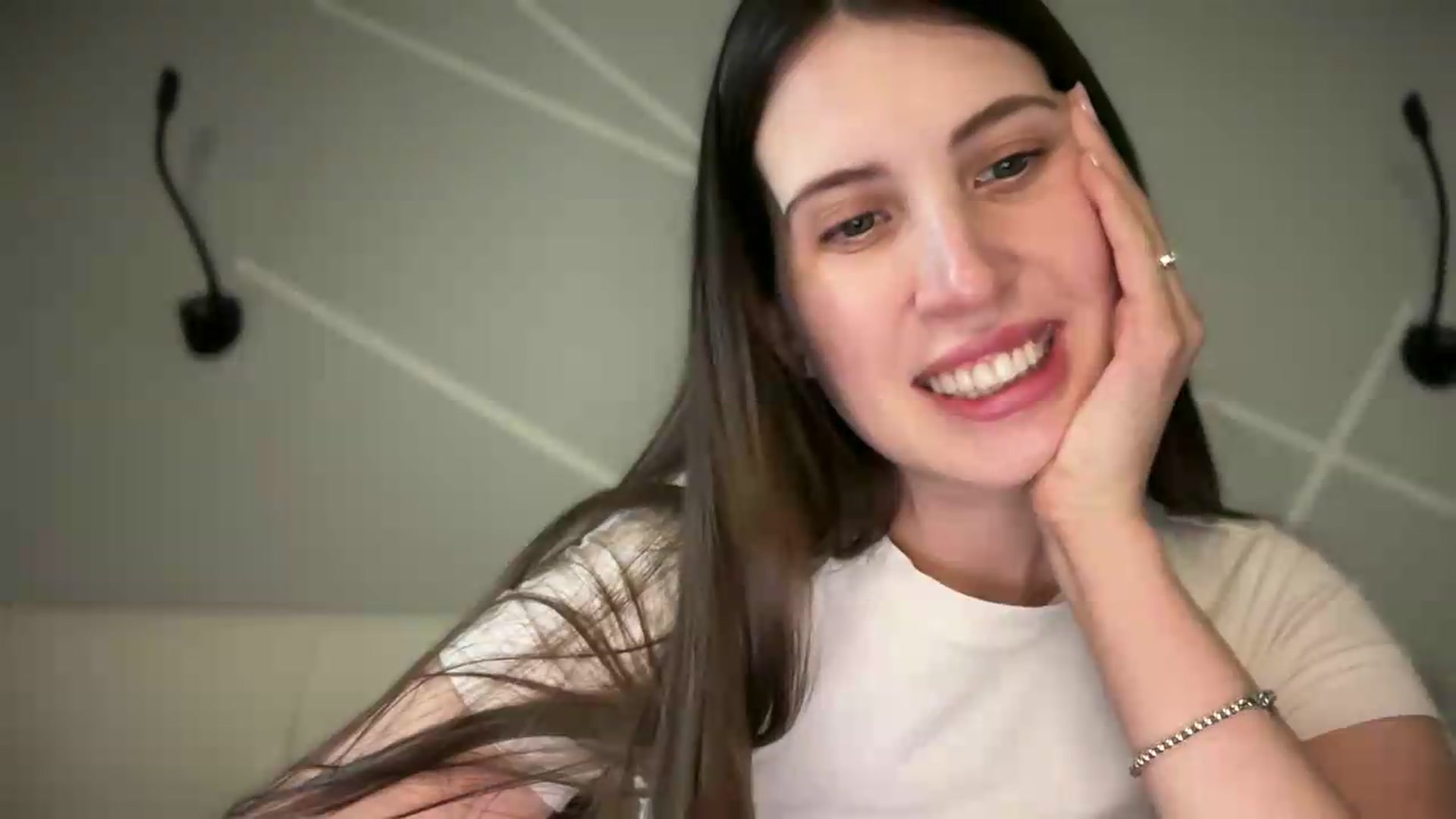 Gallery image thumbnail from MarryCox's myfreecams stream on, 06/02/2026, 13:20 image 12 of 20