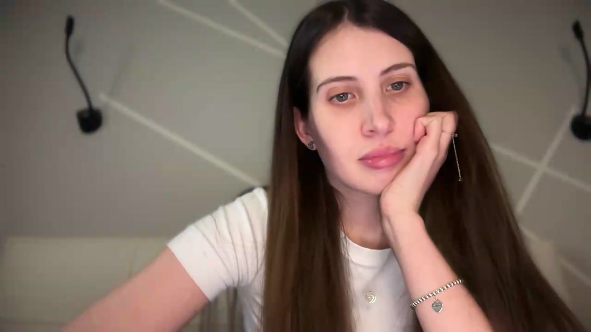 Gallery image thumbnail from MarryCox's myfreecams stream on, 06/03/2026, 14:07 image 5 of 20