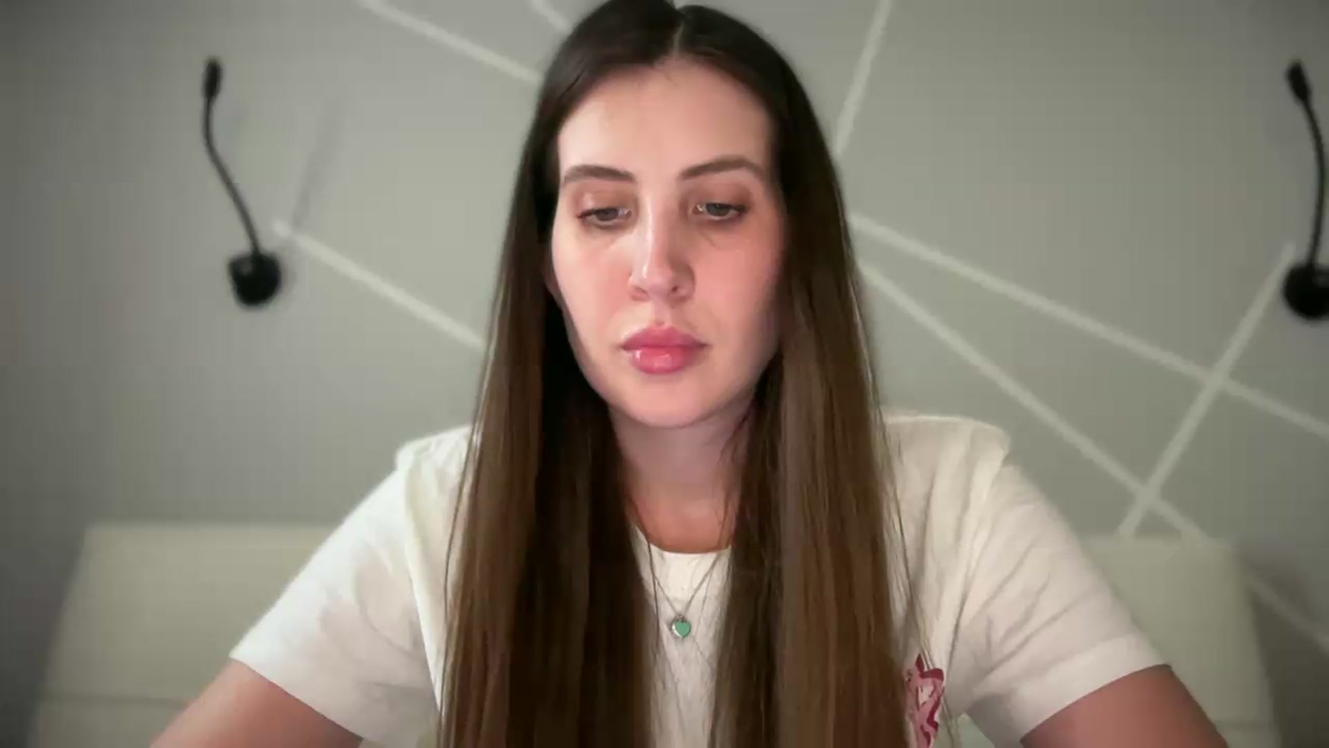 Gallery image thumbnail from MarryCox's myfreecams stream on, 06/24/2026, 14:00 image 19 of 20