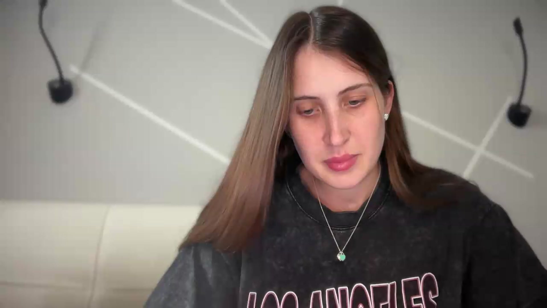 Gallery image thumbnail from MarryCox's myfreecams stream on, 08/07/2026, 13:26 image 17 of 20