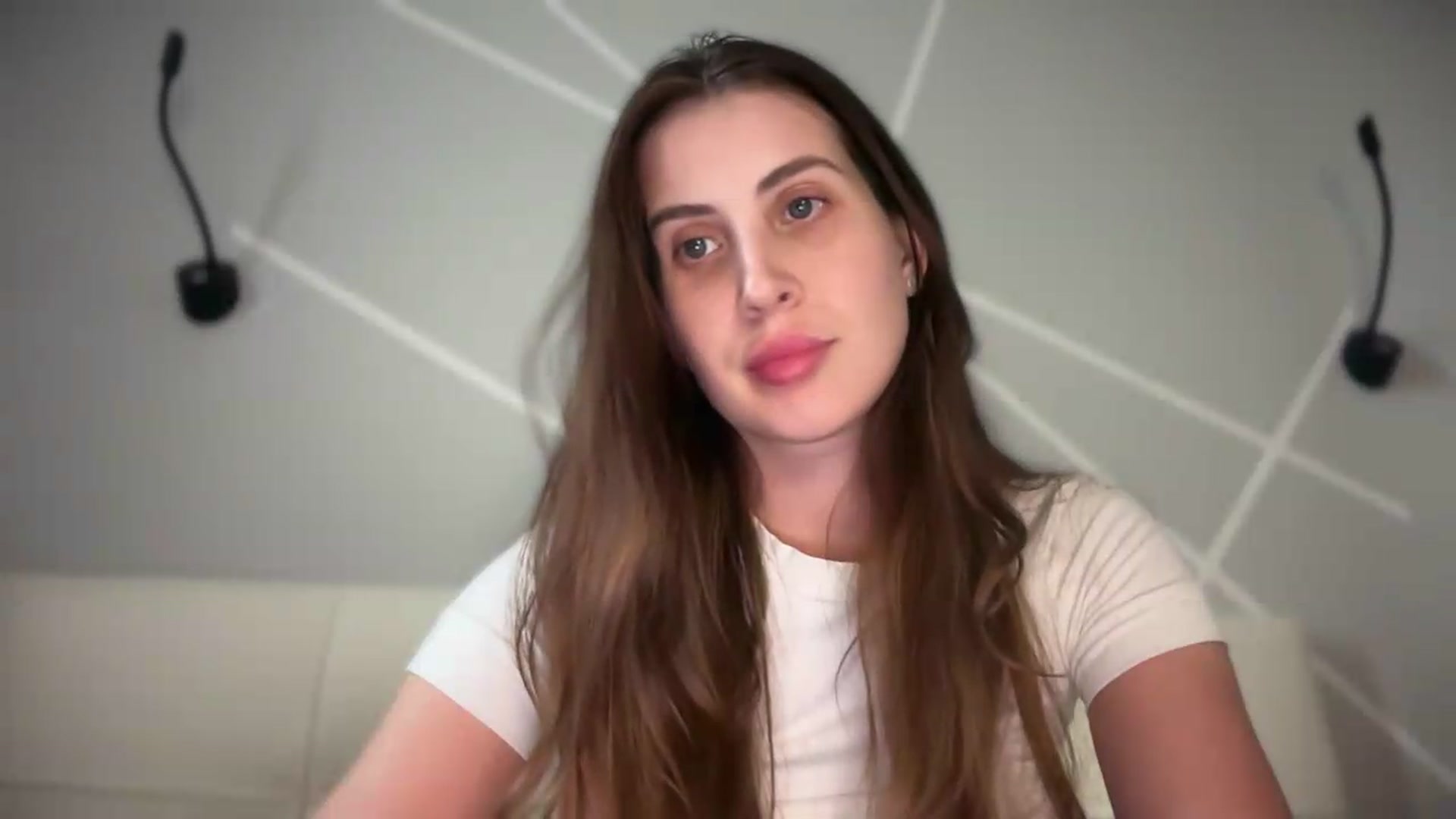 Gallery image thumbnail from MarryCox's myfreecams stream on, 08/17/2026, 13:34 image 2 of 20