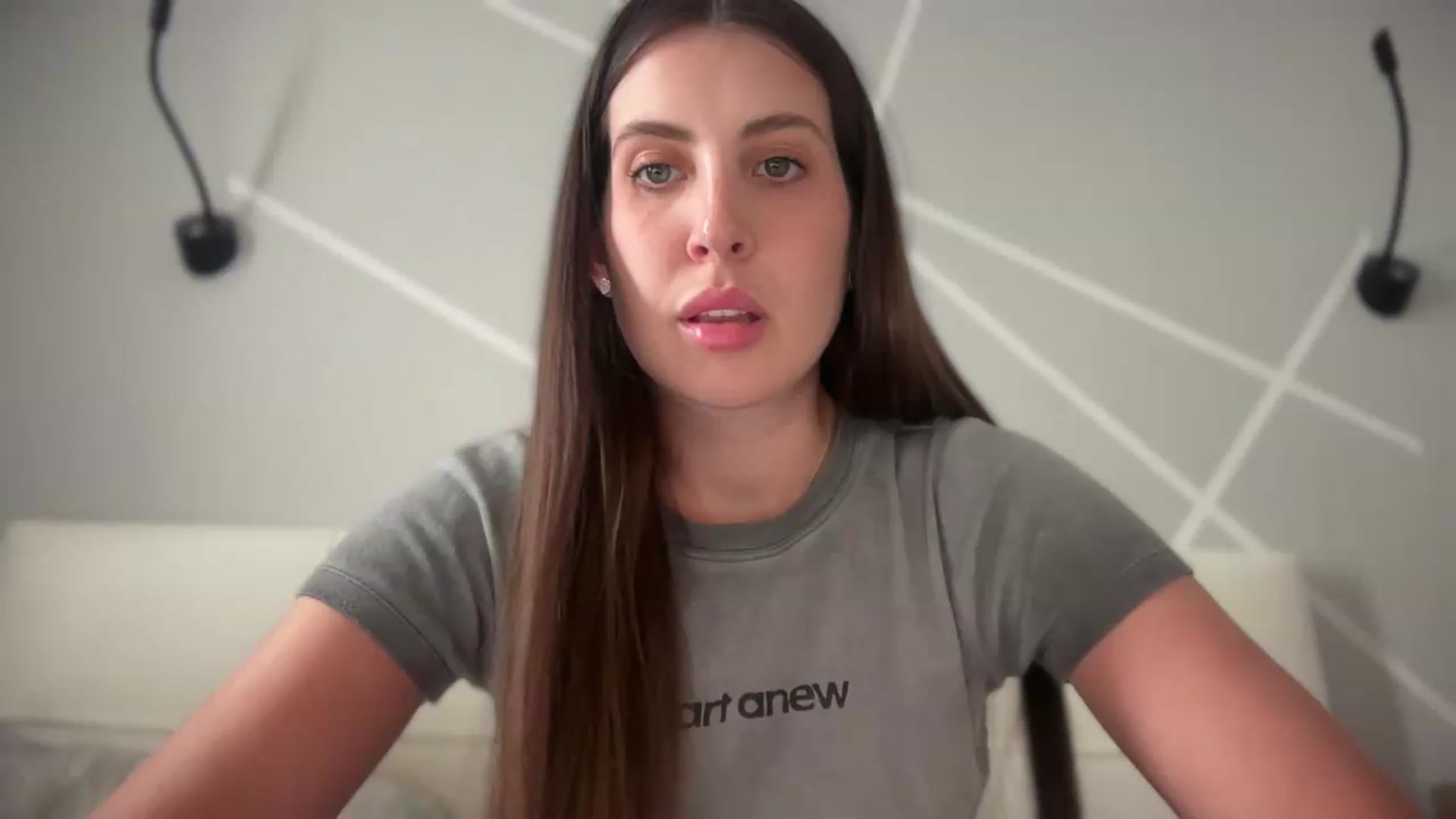 Gallery image thumbnail from MarryCox's myfreecams stream on, 08/24/2026, 11:28 image 20 of 20