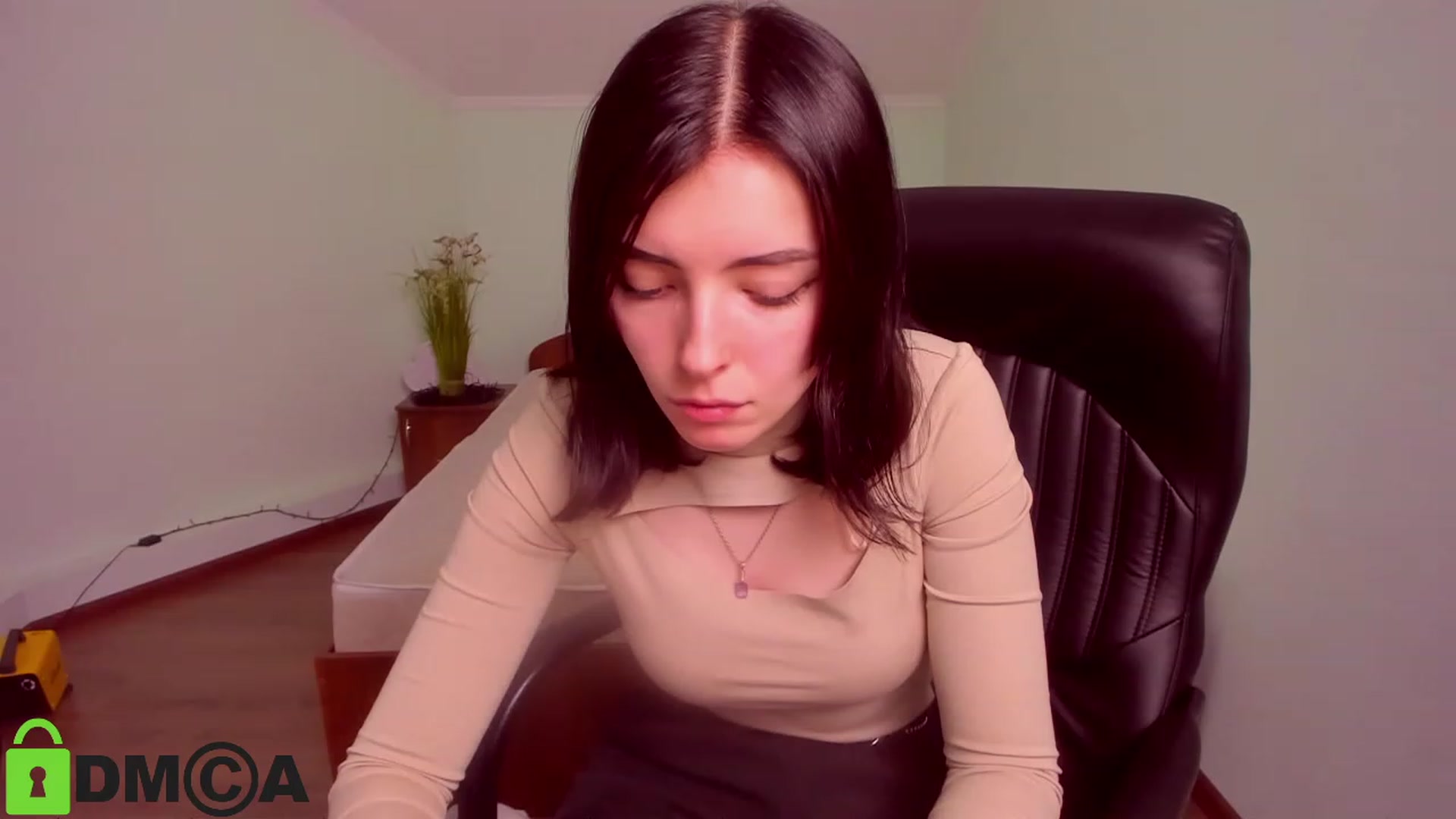 Gallery image thumbnail from MarryNet's myfreecams stream on, 02/01/2023, 12:33 image 17 of 20