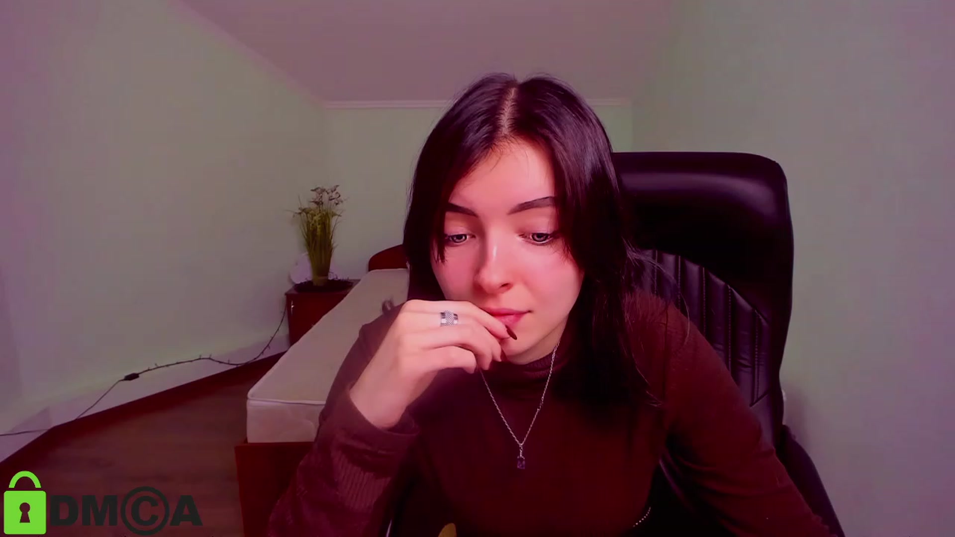 Gallery image thumbnail from MarryNet's myfreecams stream on, 02/03/2023, 12:32 image 18 of 20